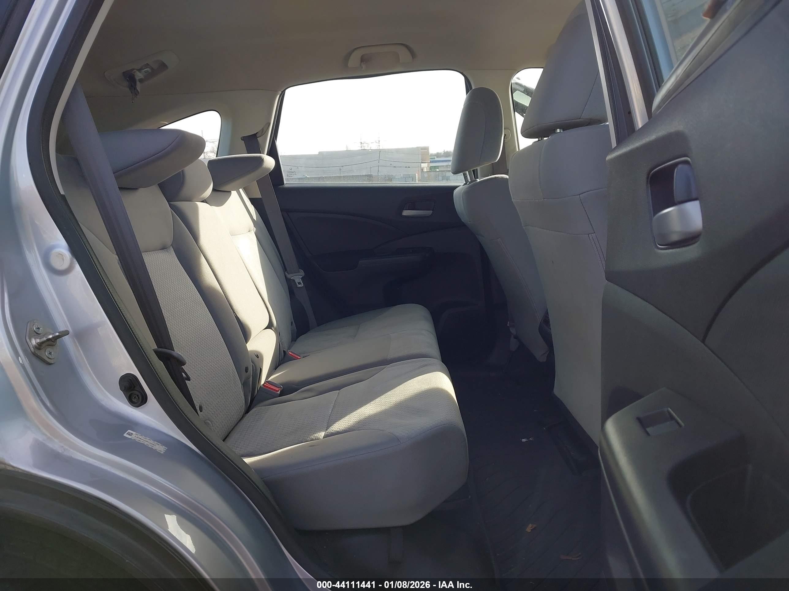 HONDA CR-V image 8