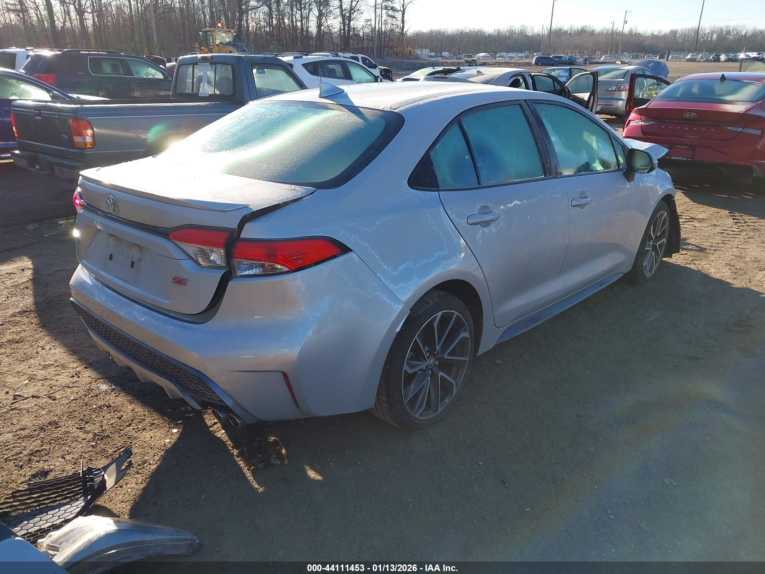 TOYOTA COROLLA image 4