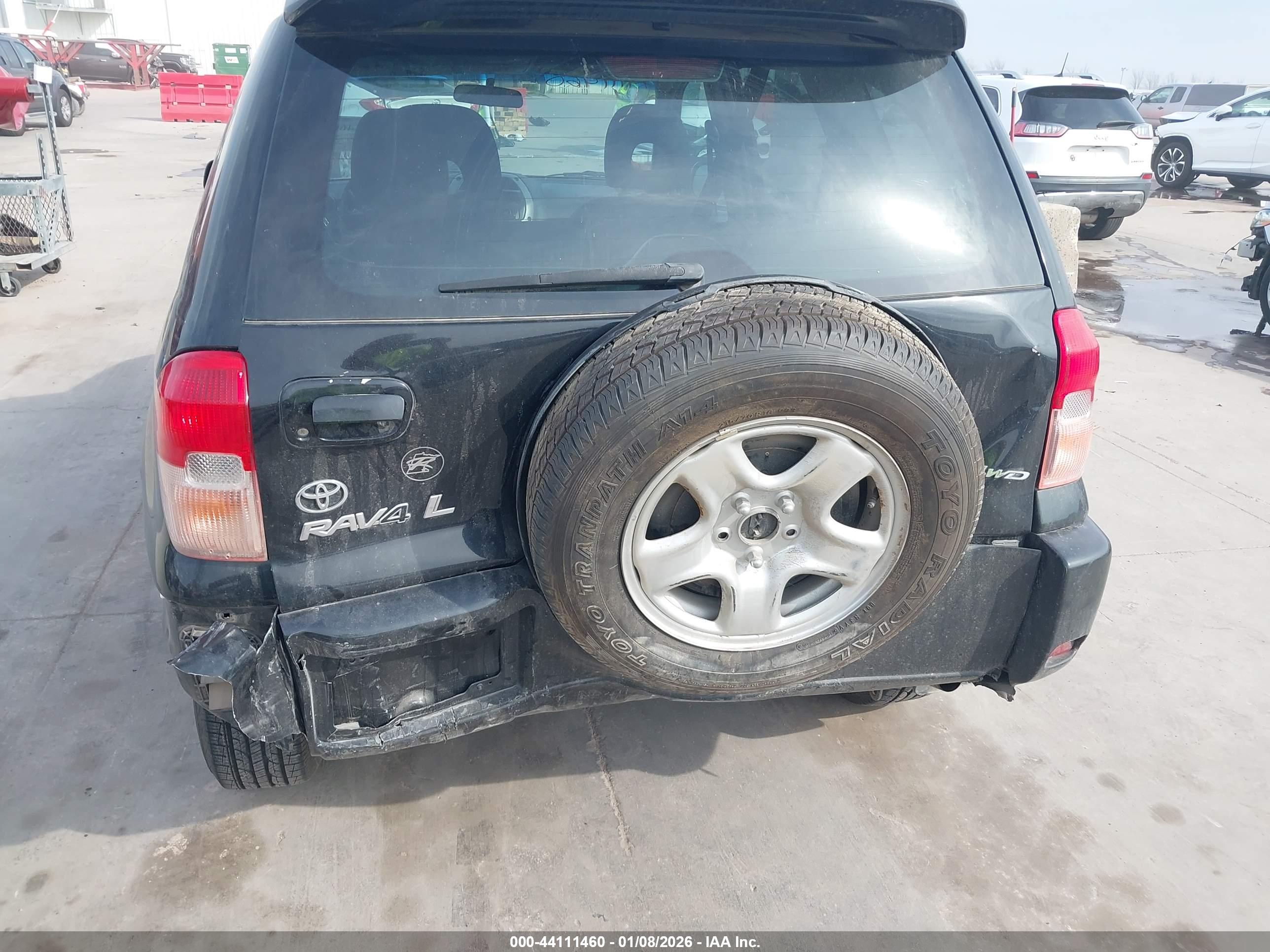 TOYOTA RAV4 image 6