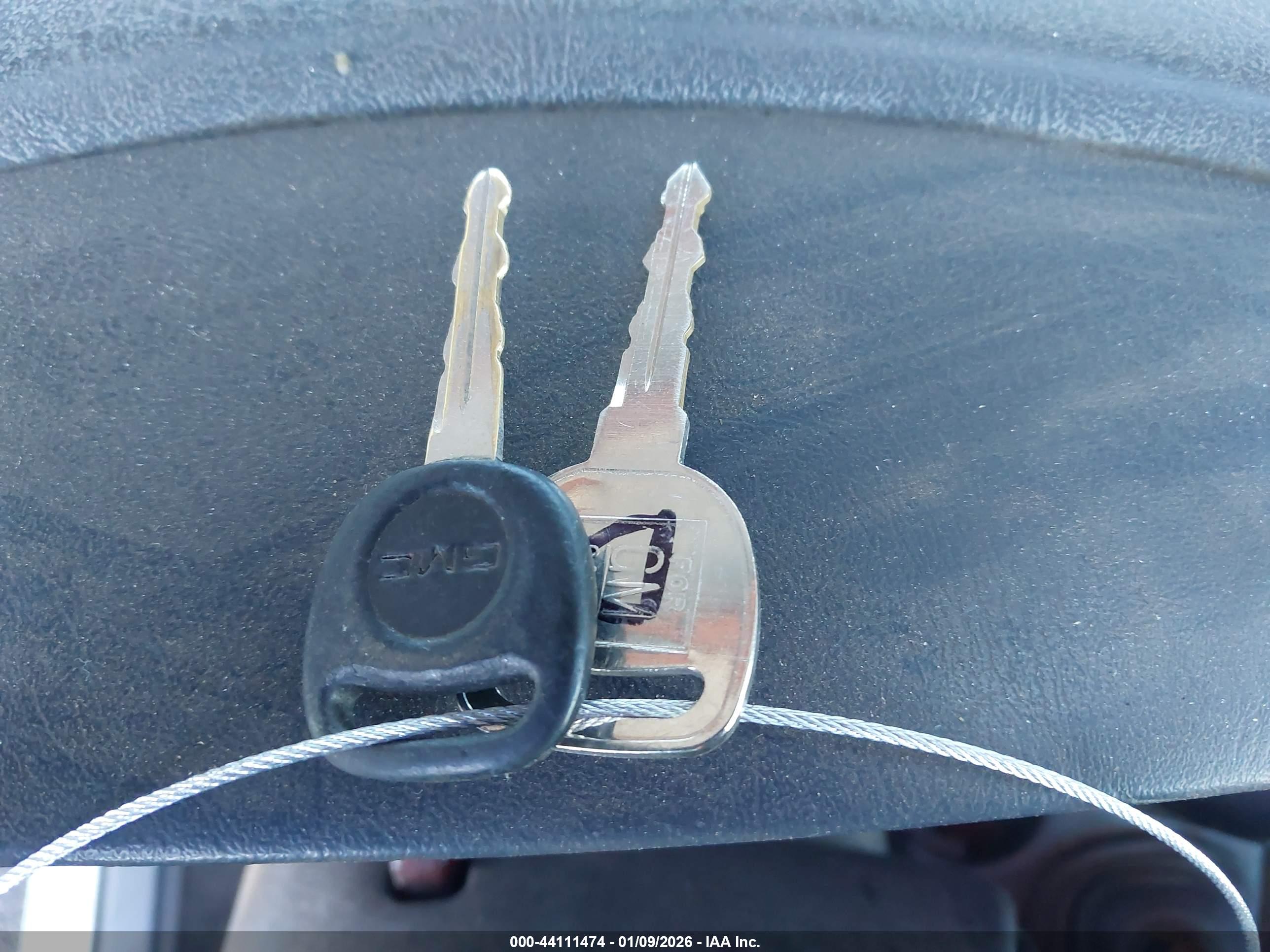 GMC SONOMA image 11