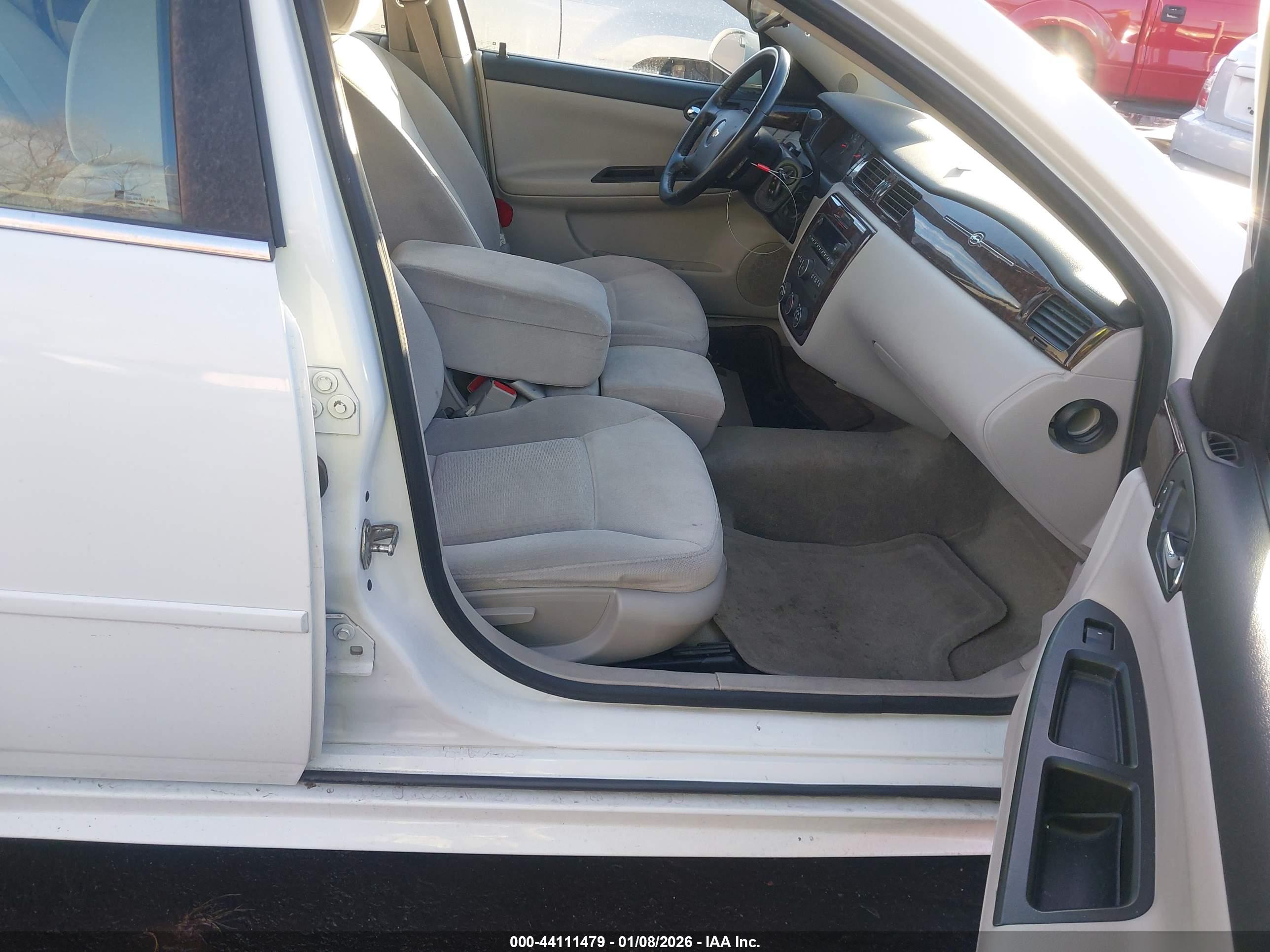 CHEVROLET IMPALA image 5