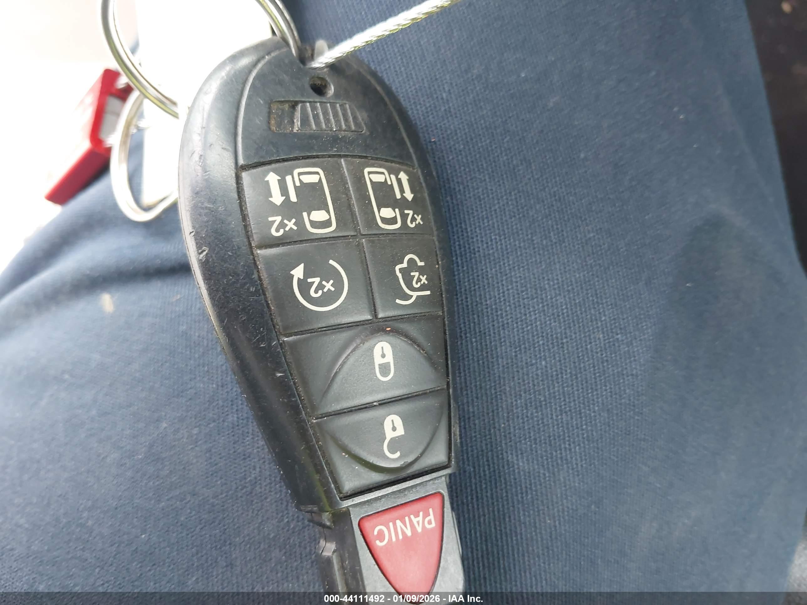DODGE GRAND image 11