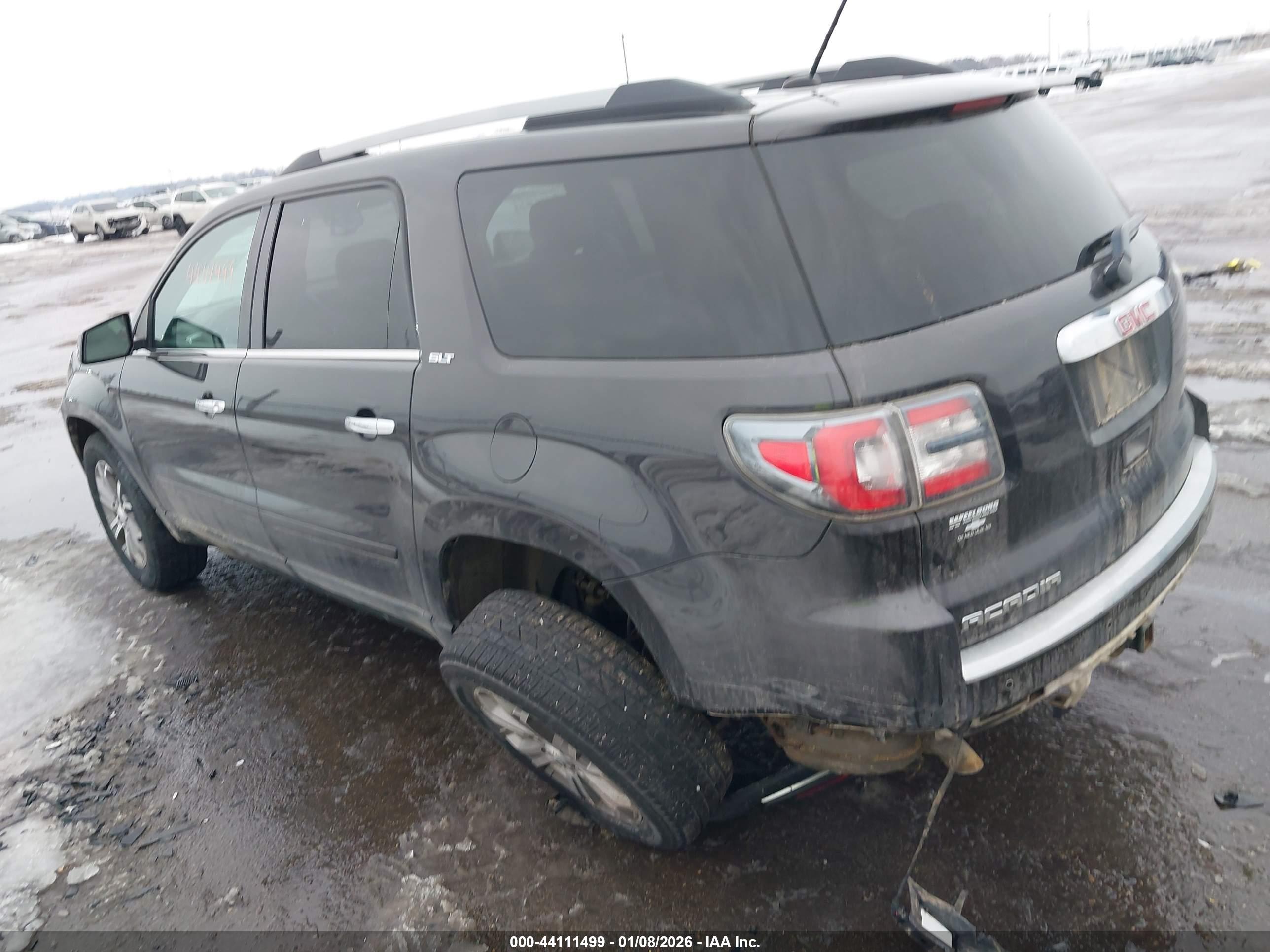 GMC ACADIA image 3