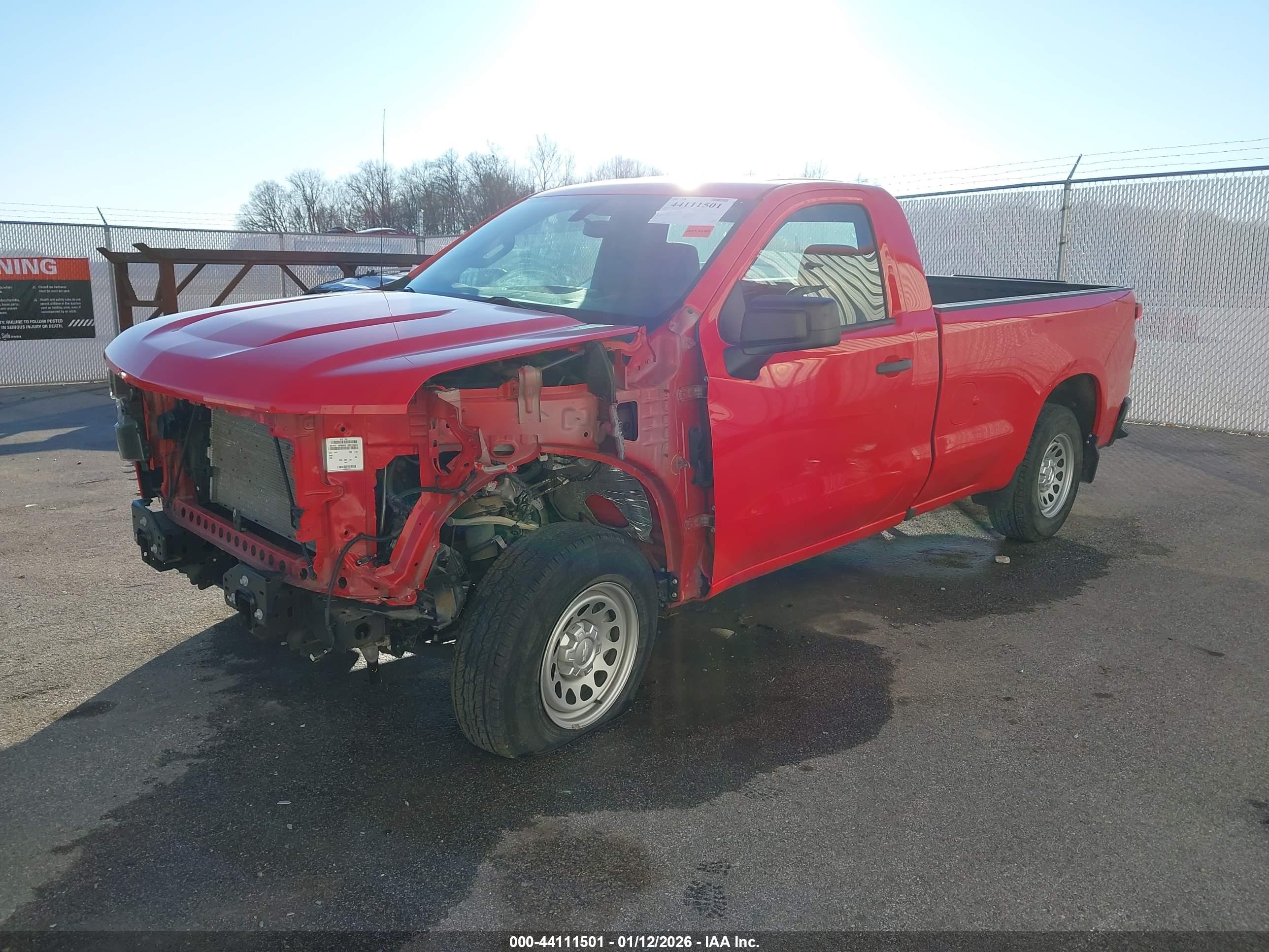 CHEVROLET SILVERADO image 2