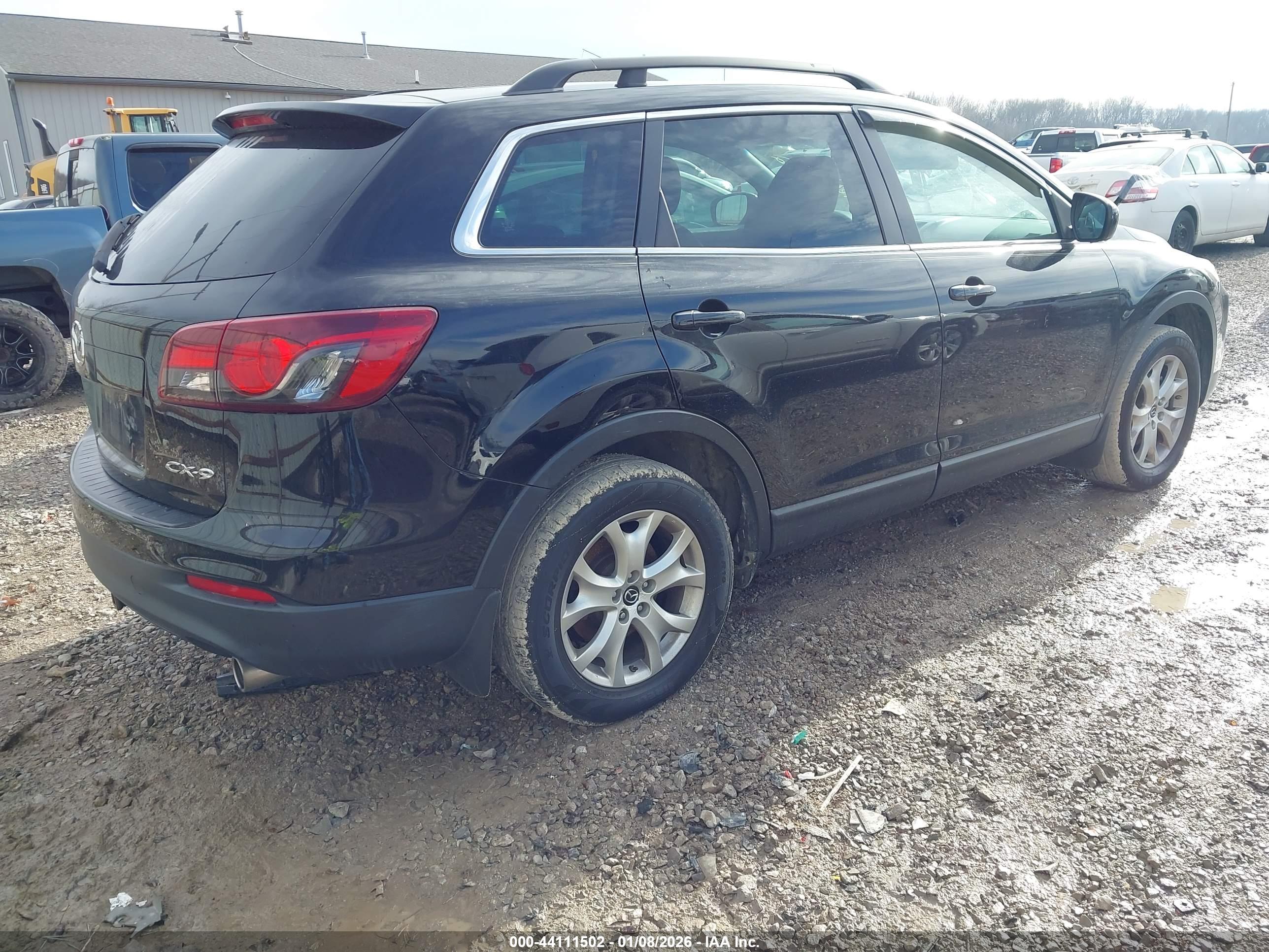 MAZDA CX-9 image 4