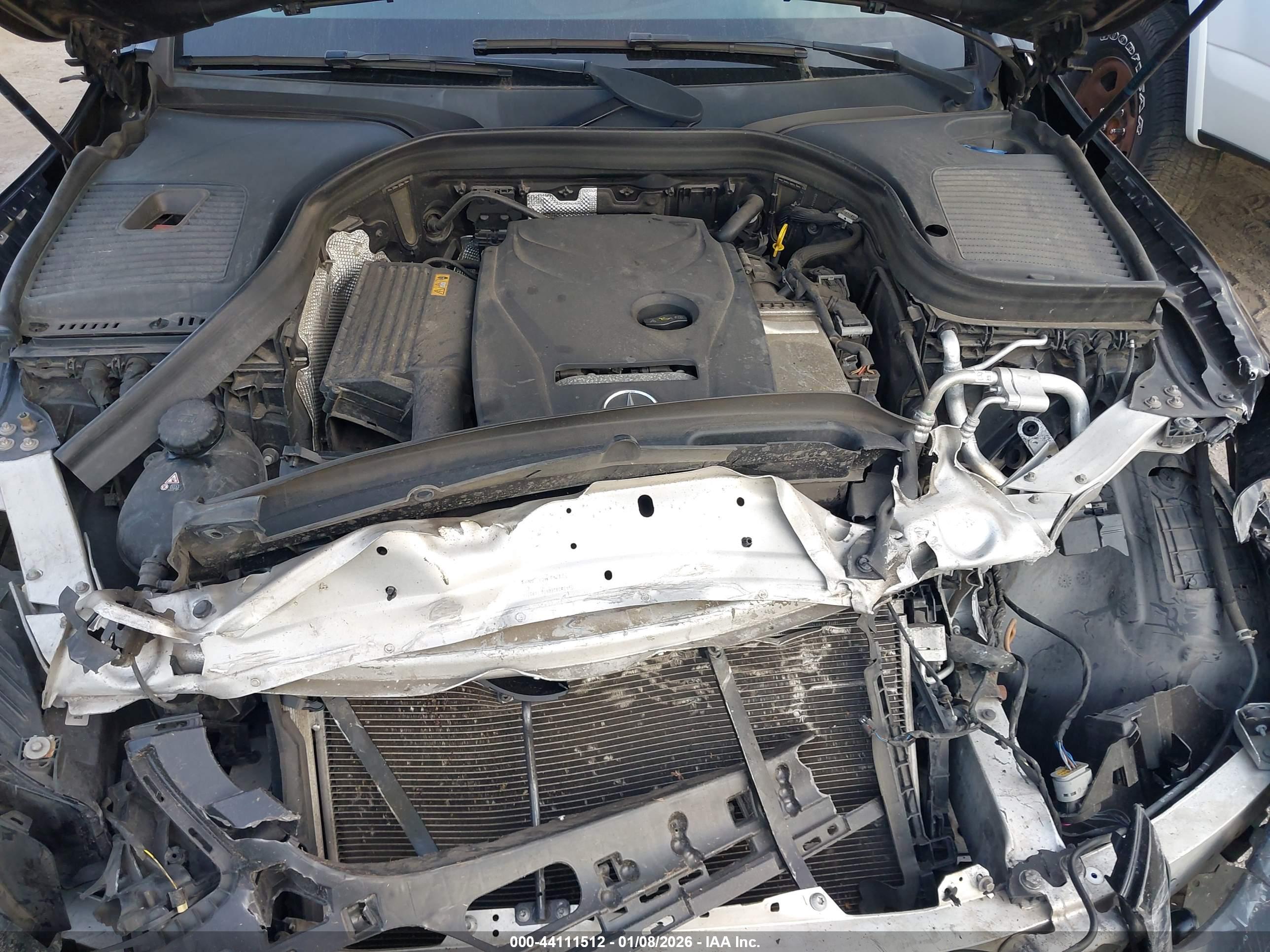 MERCEDES-BENZ GLC image 10