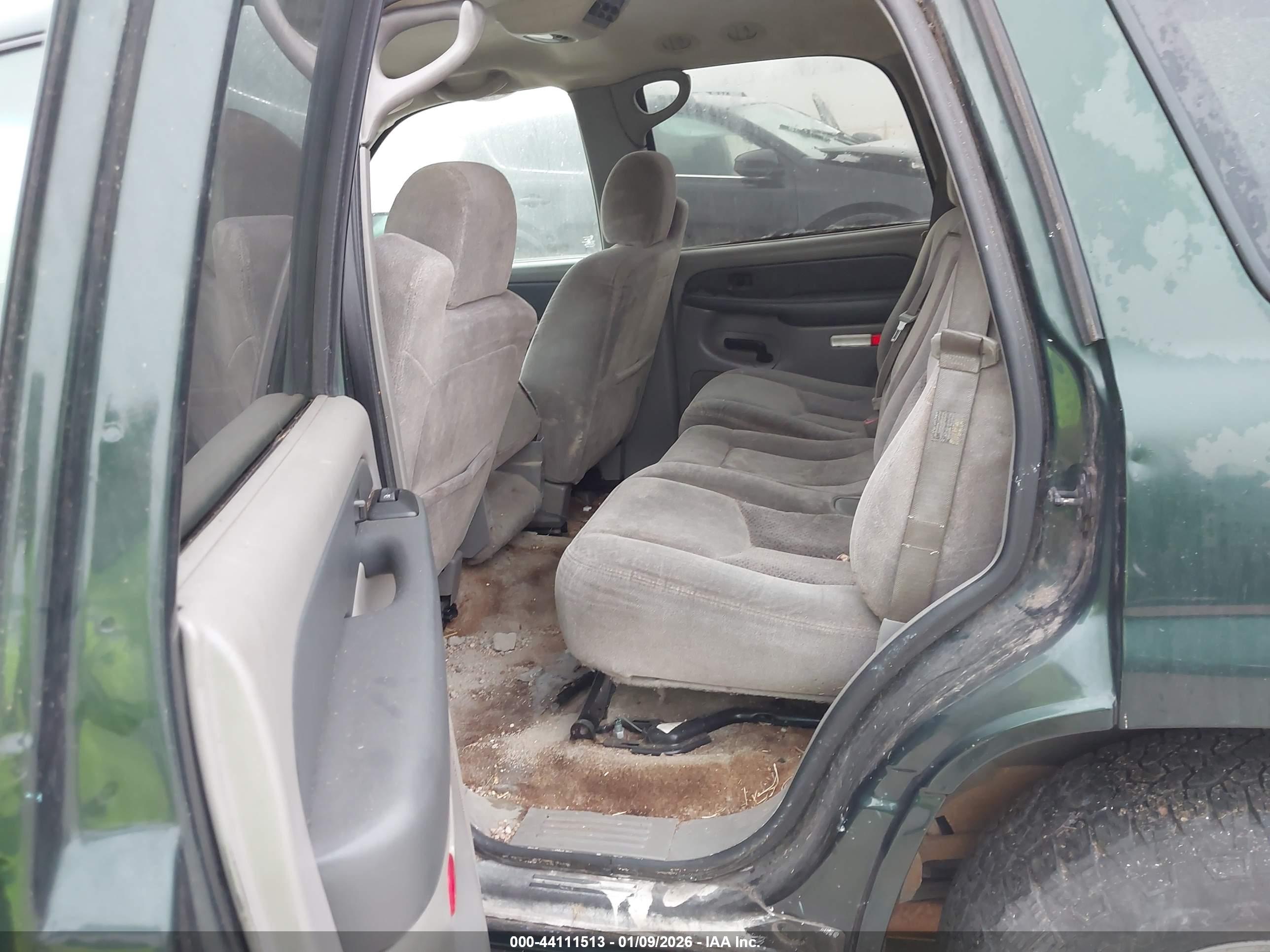 CHEVROLET TAHOE image 8