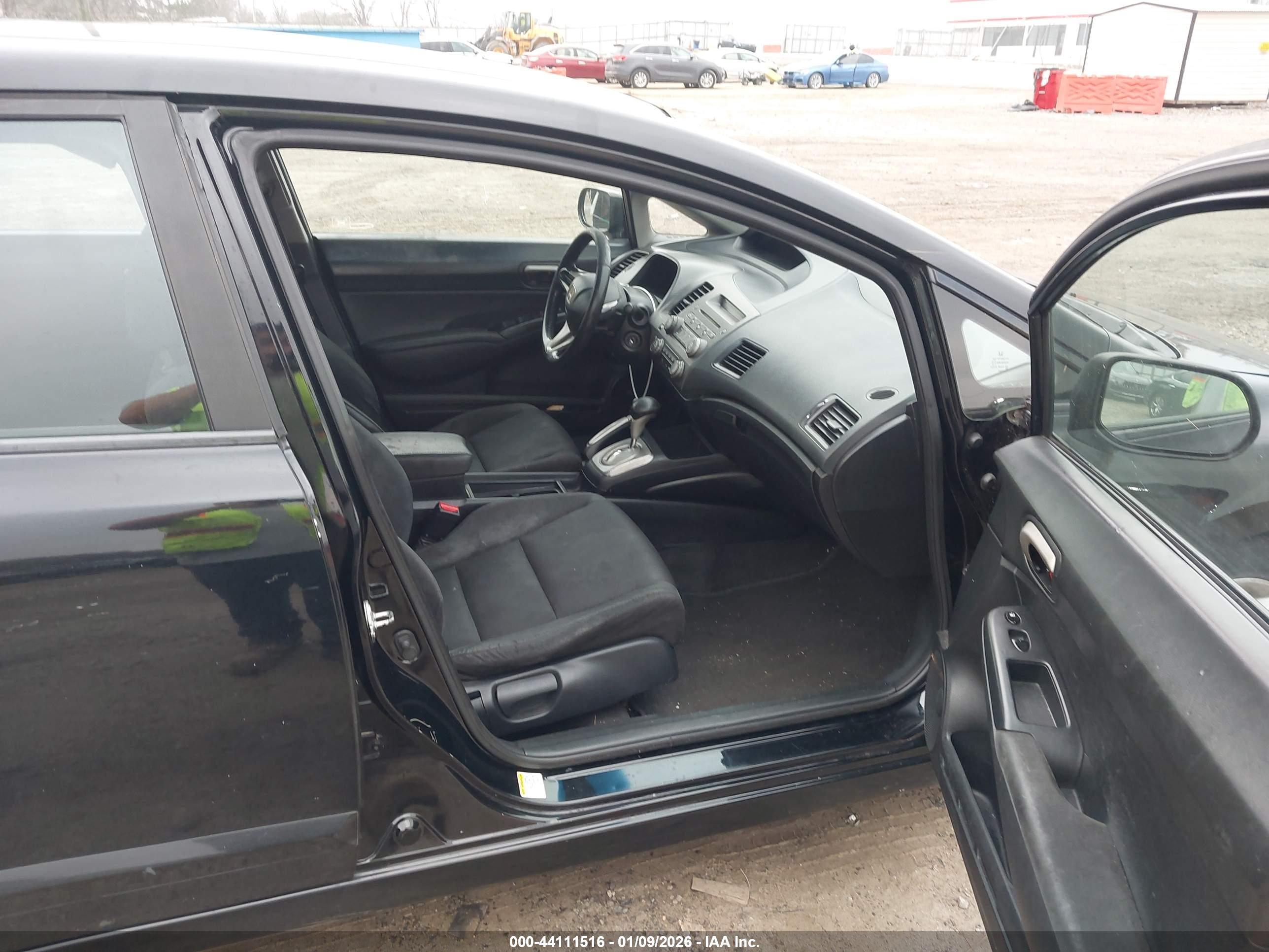 HONDA CIVIC image 5