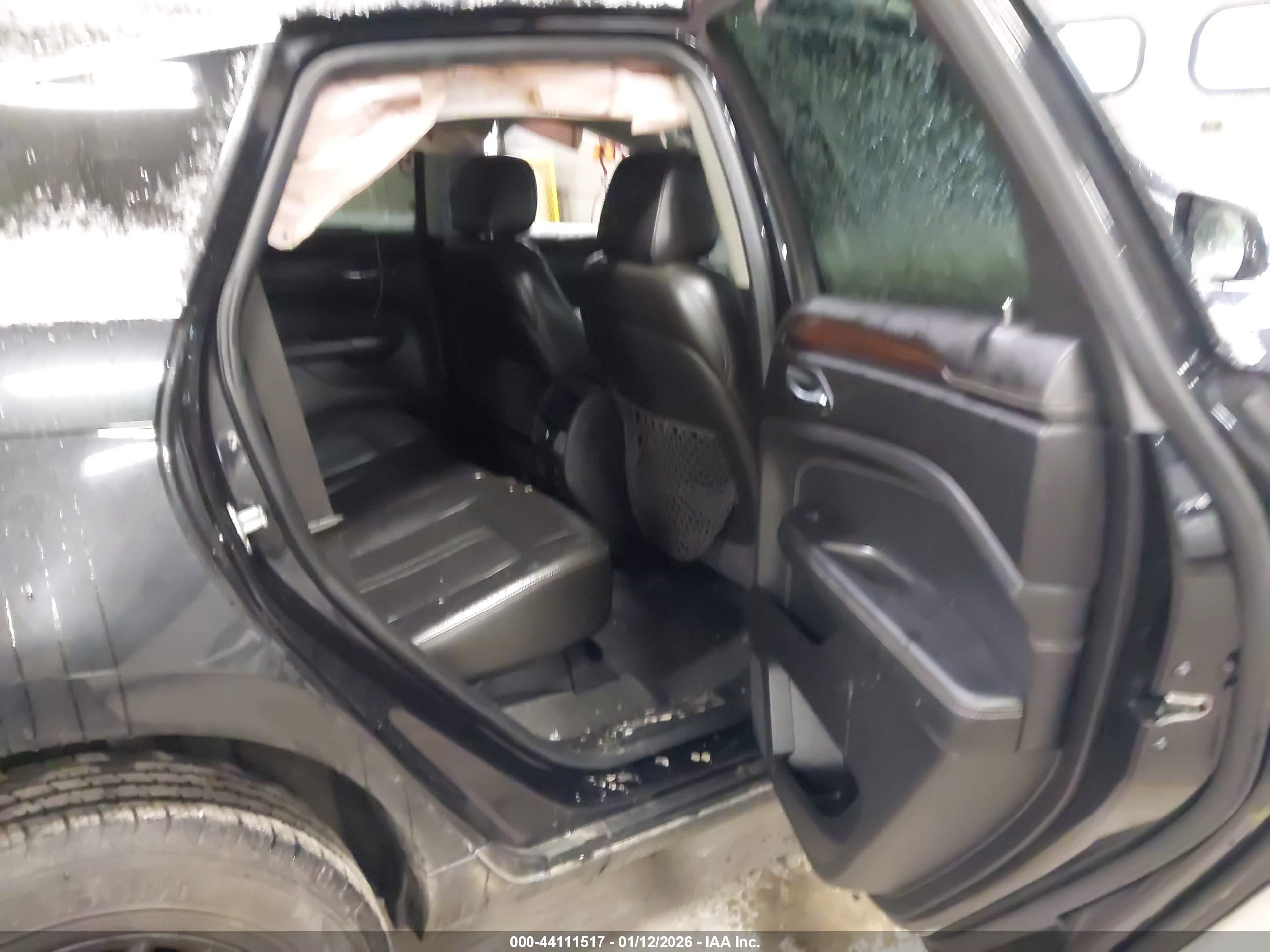 CADILLAC SRX image 8