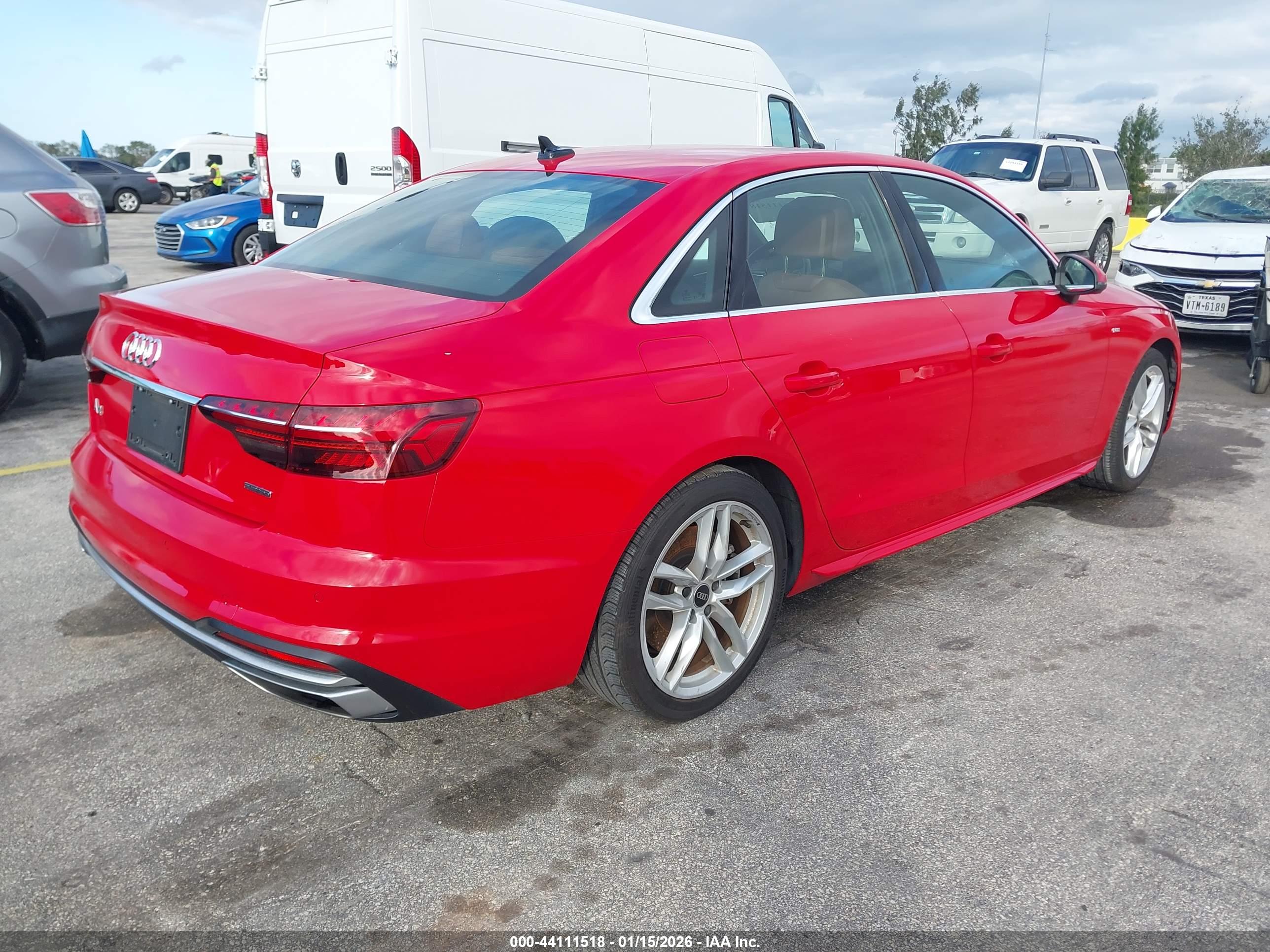 AUDI A4 image 4