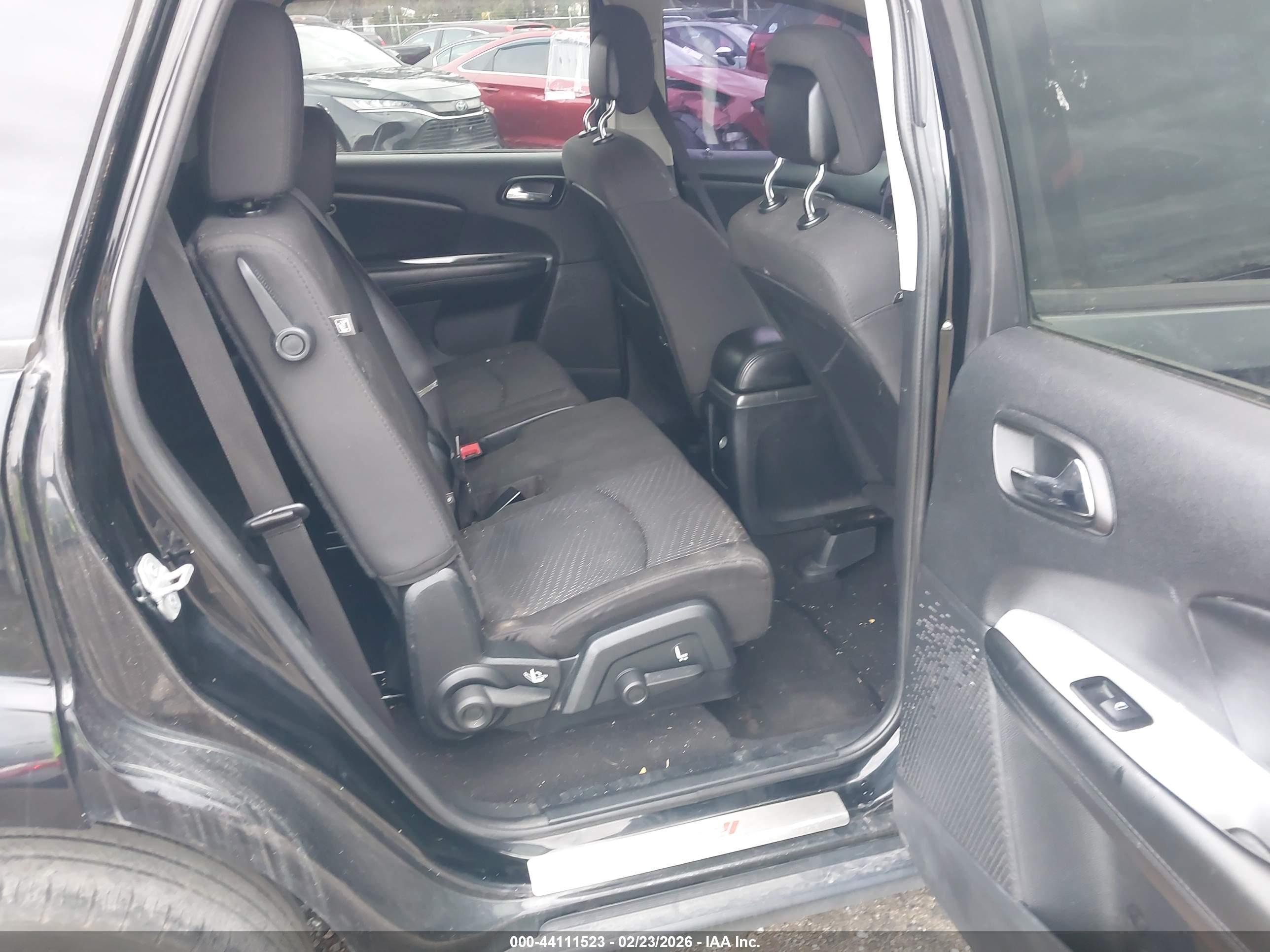 DODGE JOURNEY image 8
