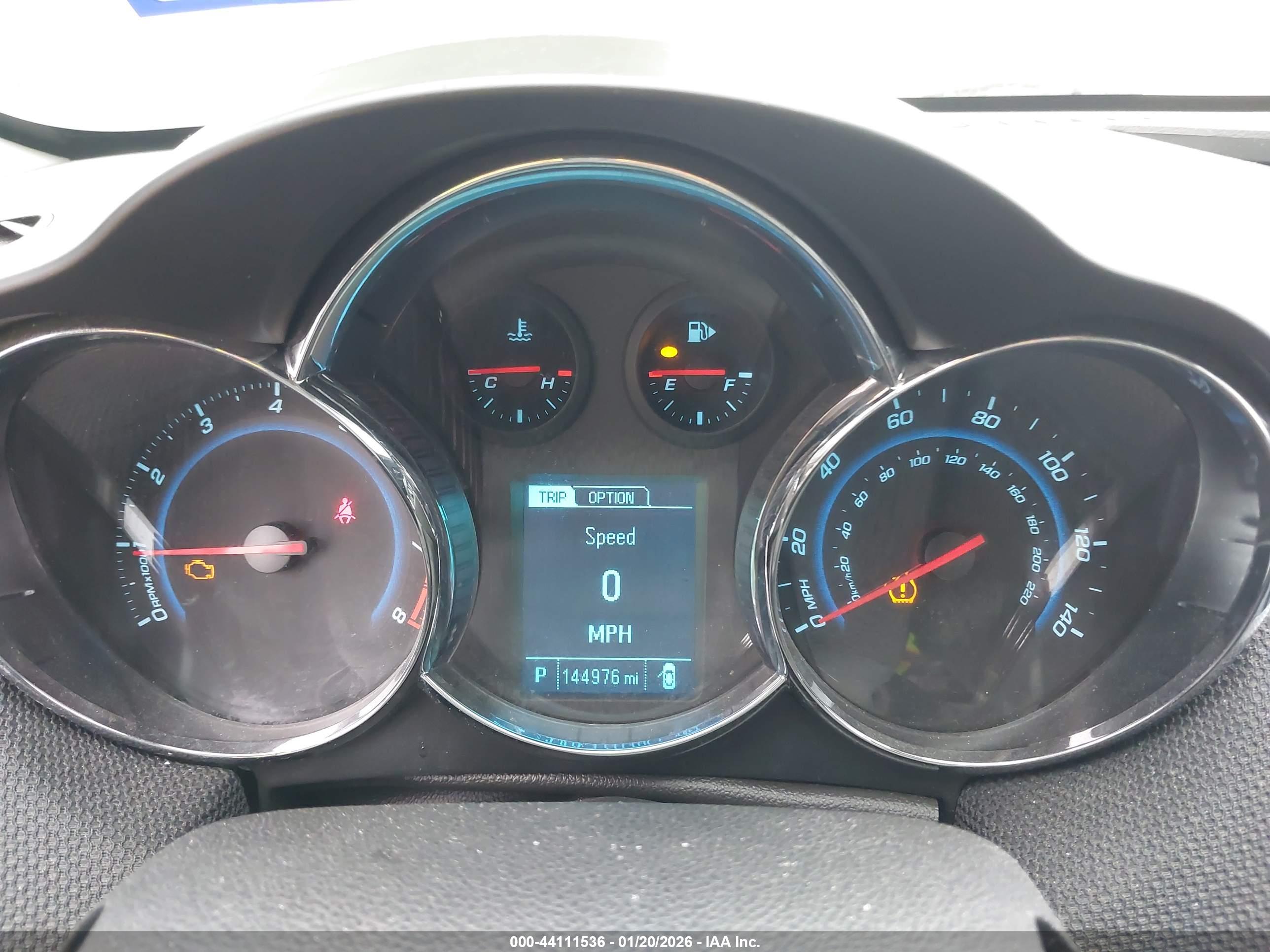 CHEVROLET CRUZE image 7