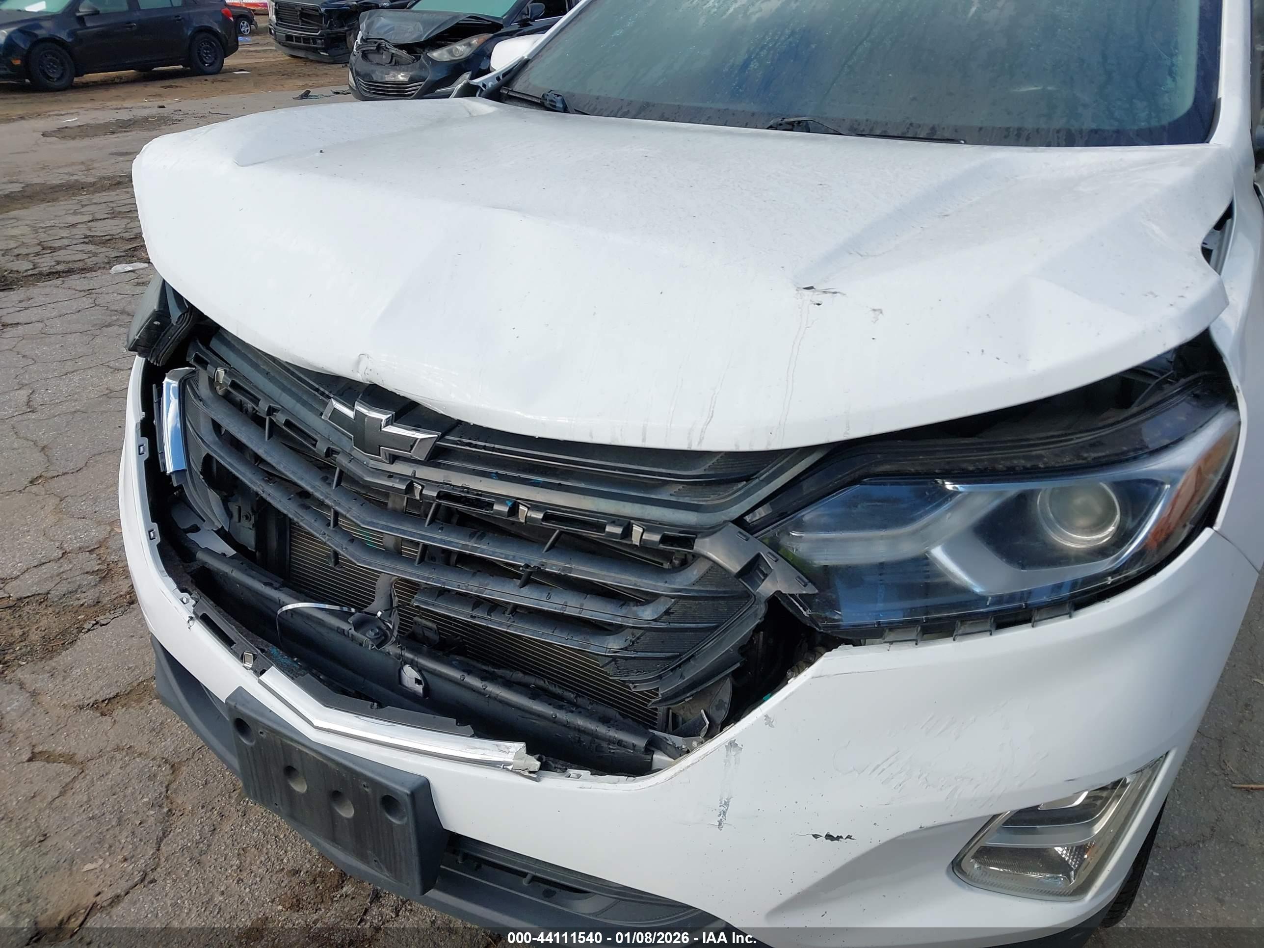 CHEVROLET EQUINOX image 6