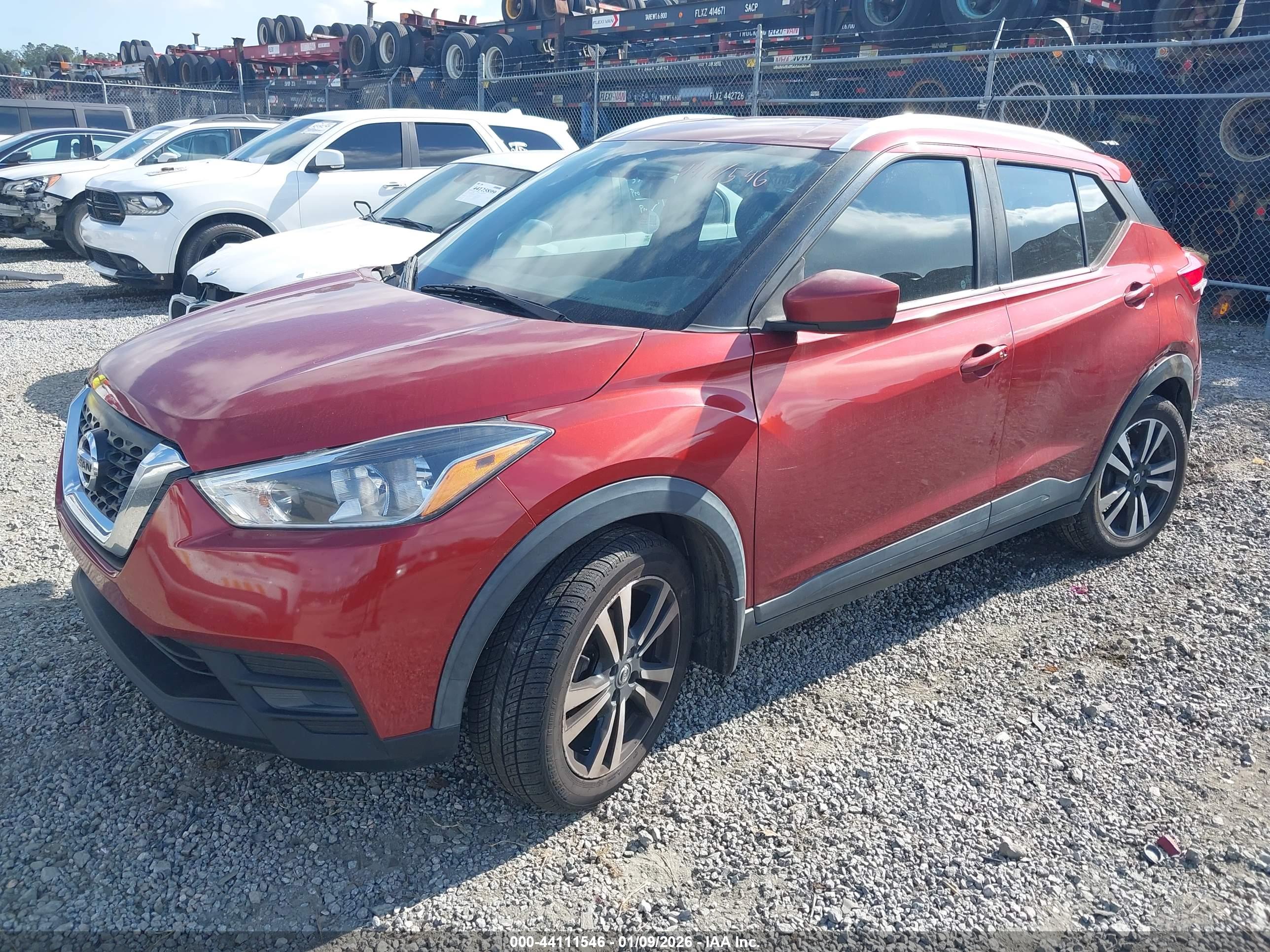 NISSAN KICKS image 2