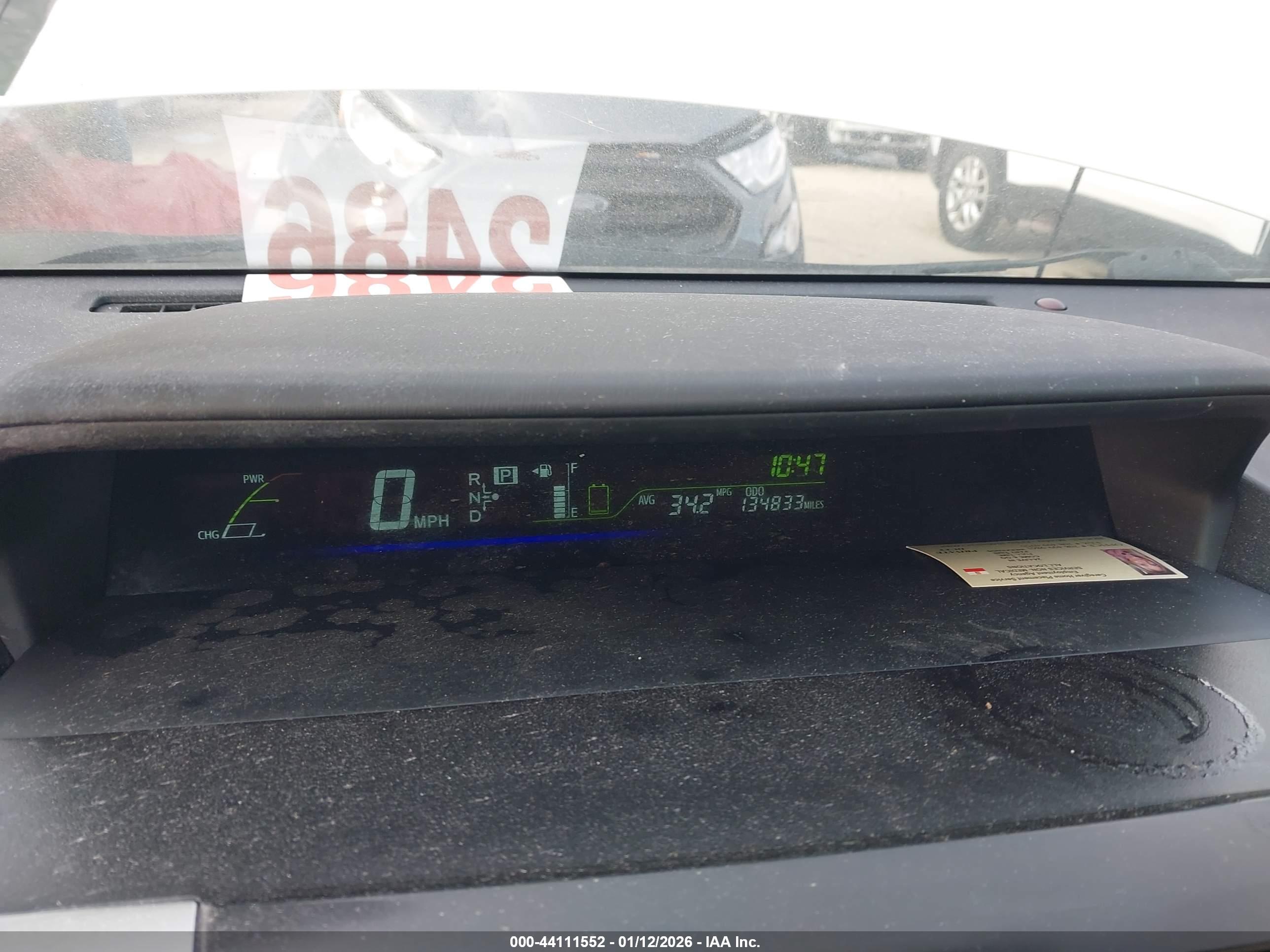 TOYOTA PRIUS image 7