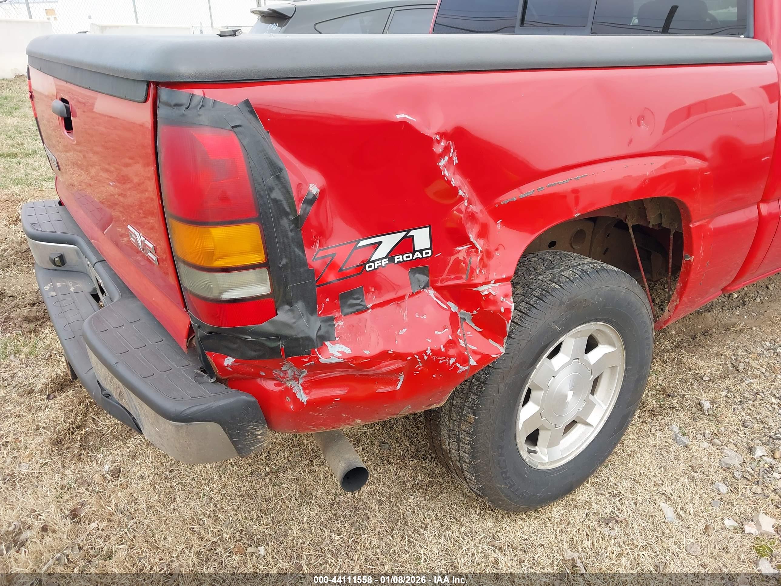 GMC SIERRA image 6