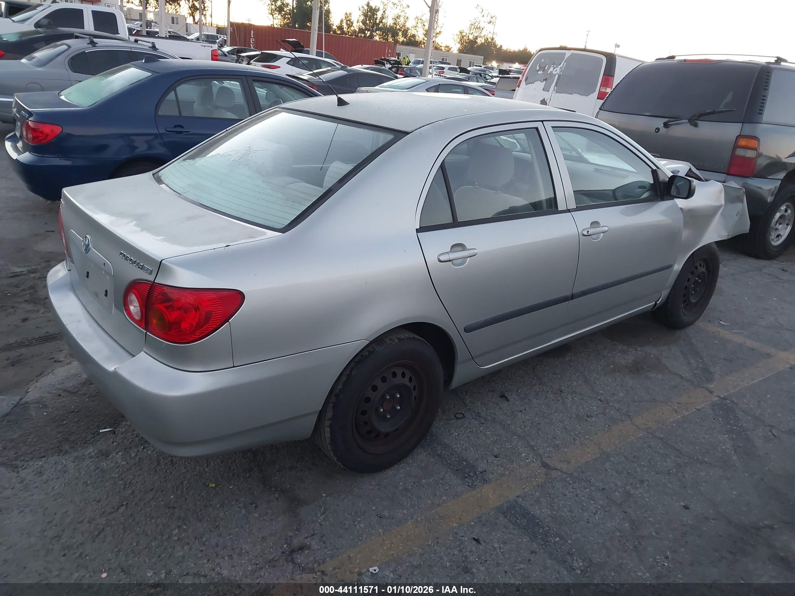 TOYOTA COROLLA image 4