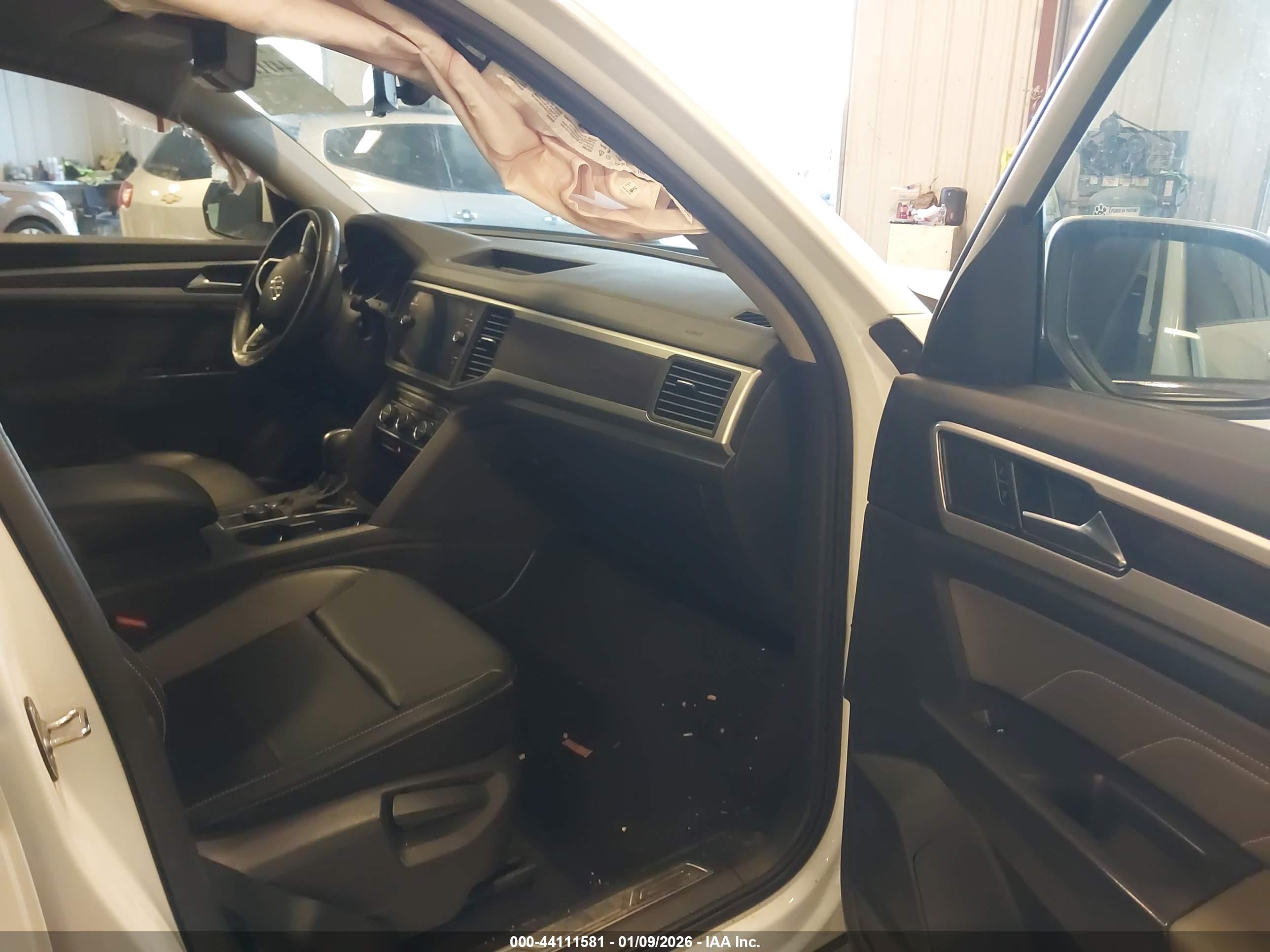 VOLKSWAGEN ATLAS image 5