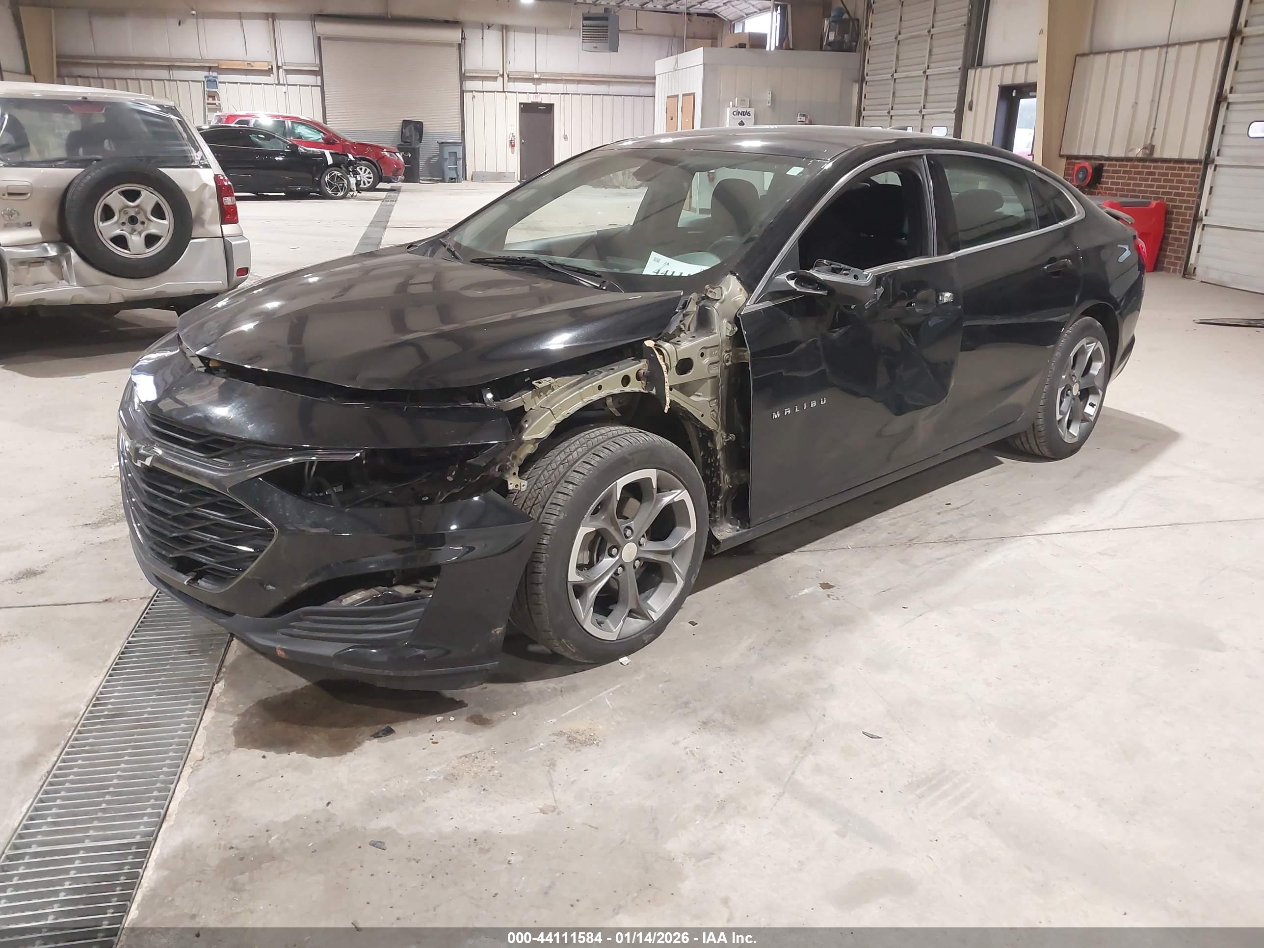 CHEVROLET MALIBU image 2