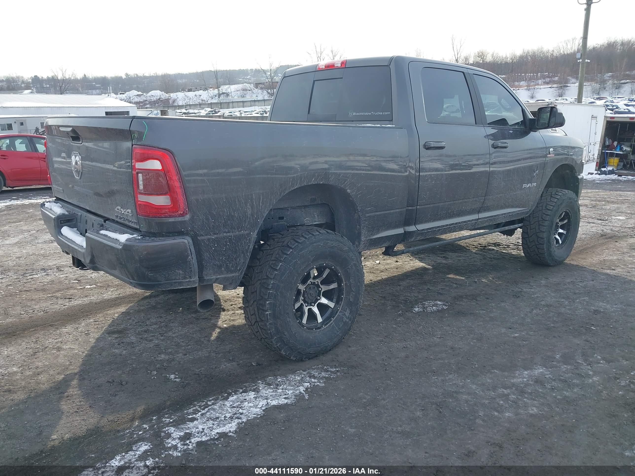 RAM 2500 image 4