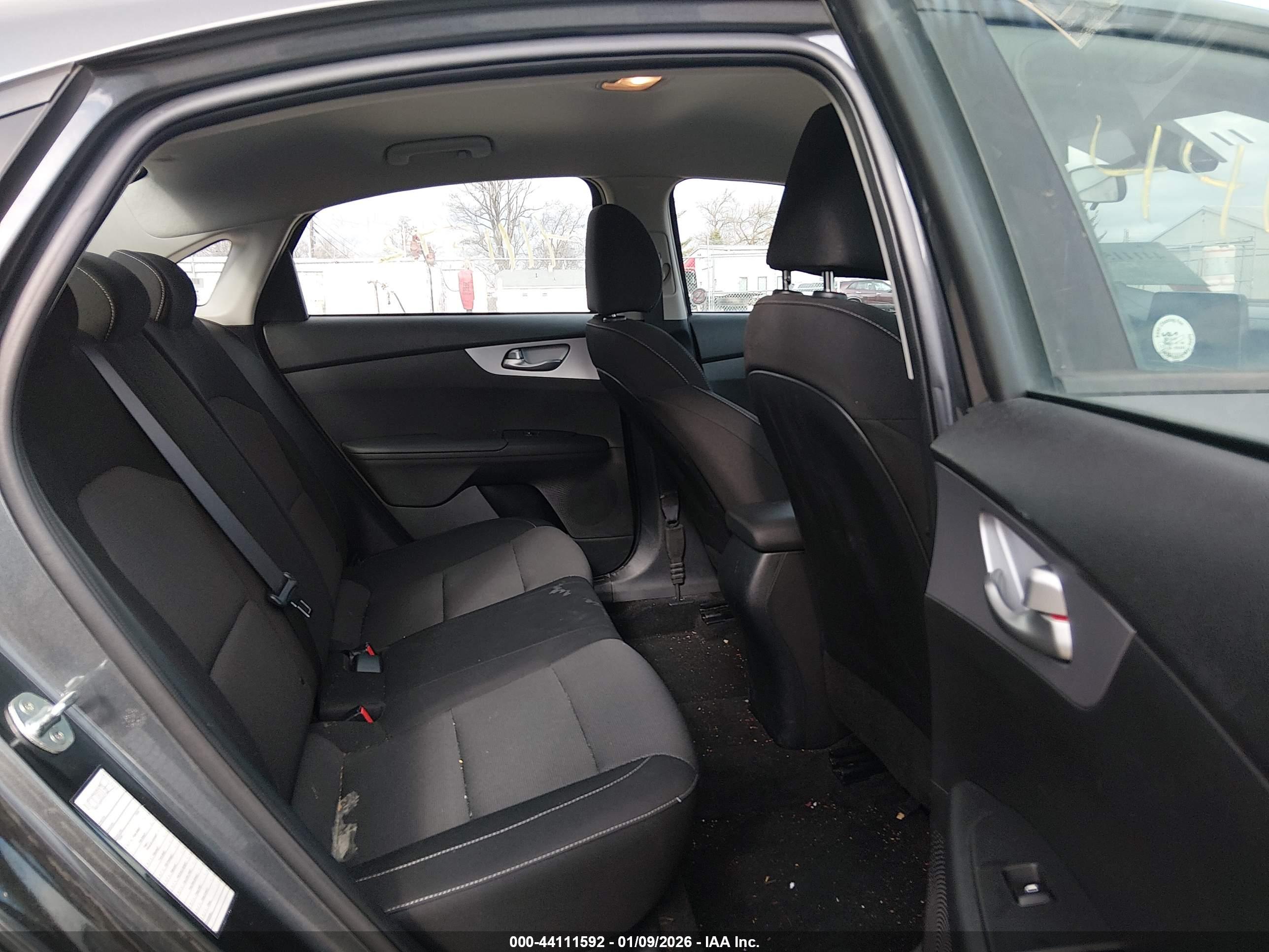 KIA FORTE image 8