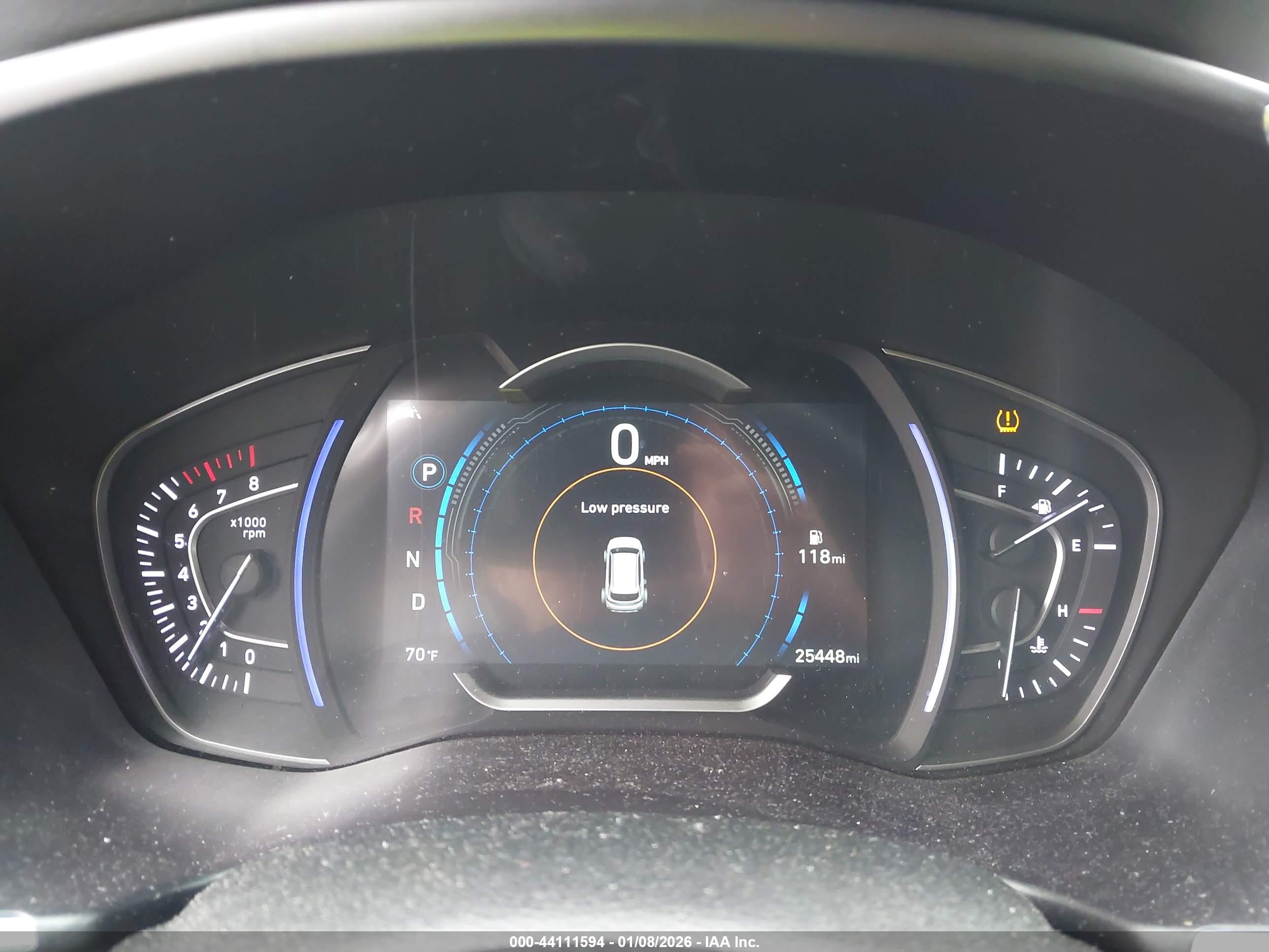 HYUNDAI SANTA image 7