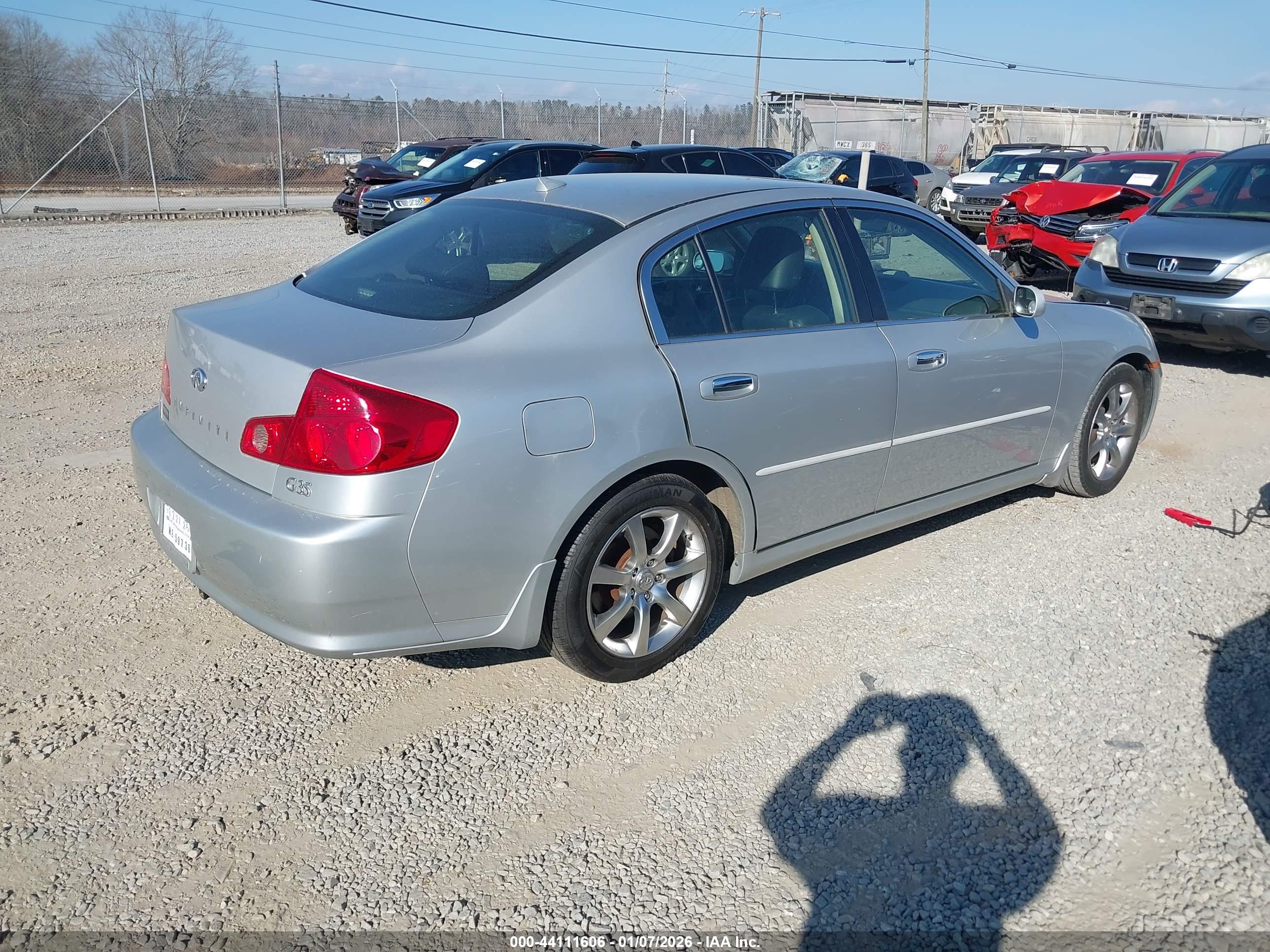 INFINITI G35 image 4
