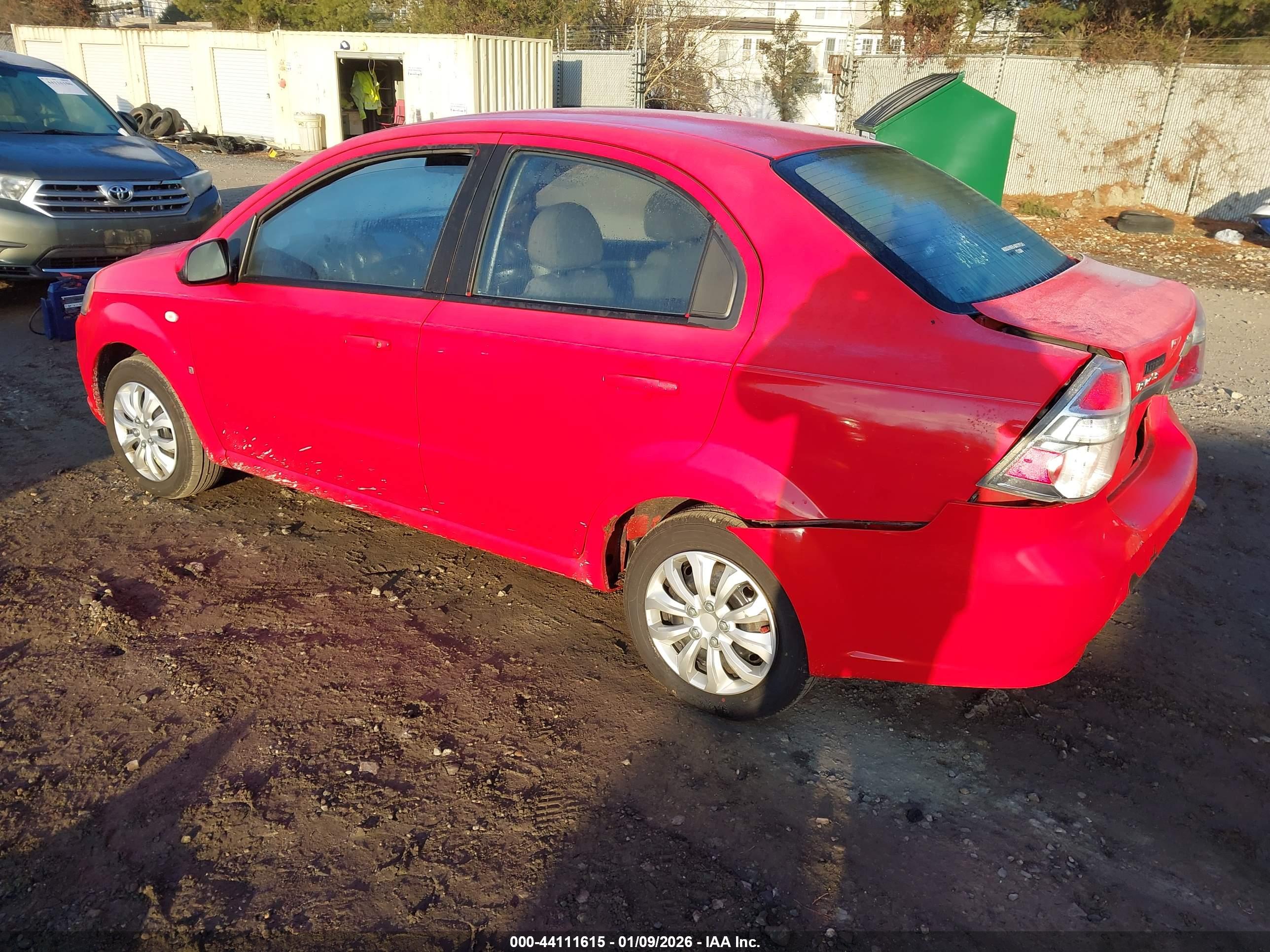 CHEVROLET AVEO image 3