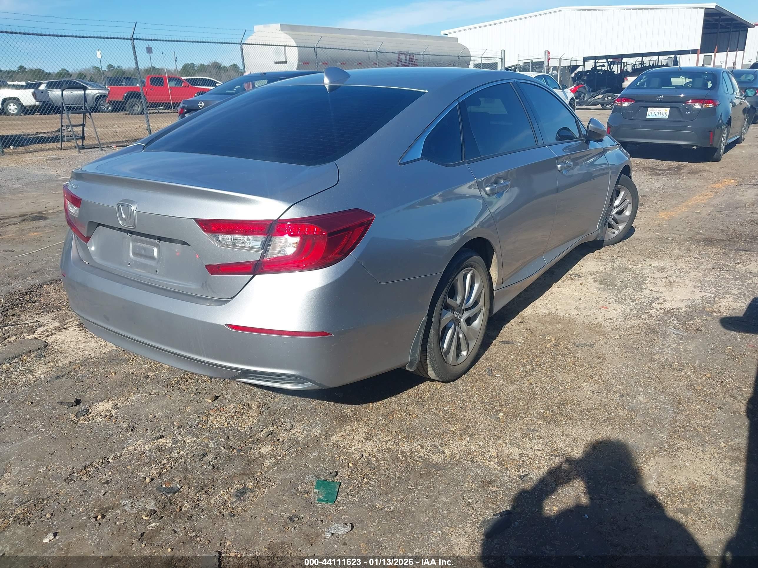 HONDA ACCORD image 4
