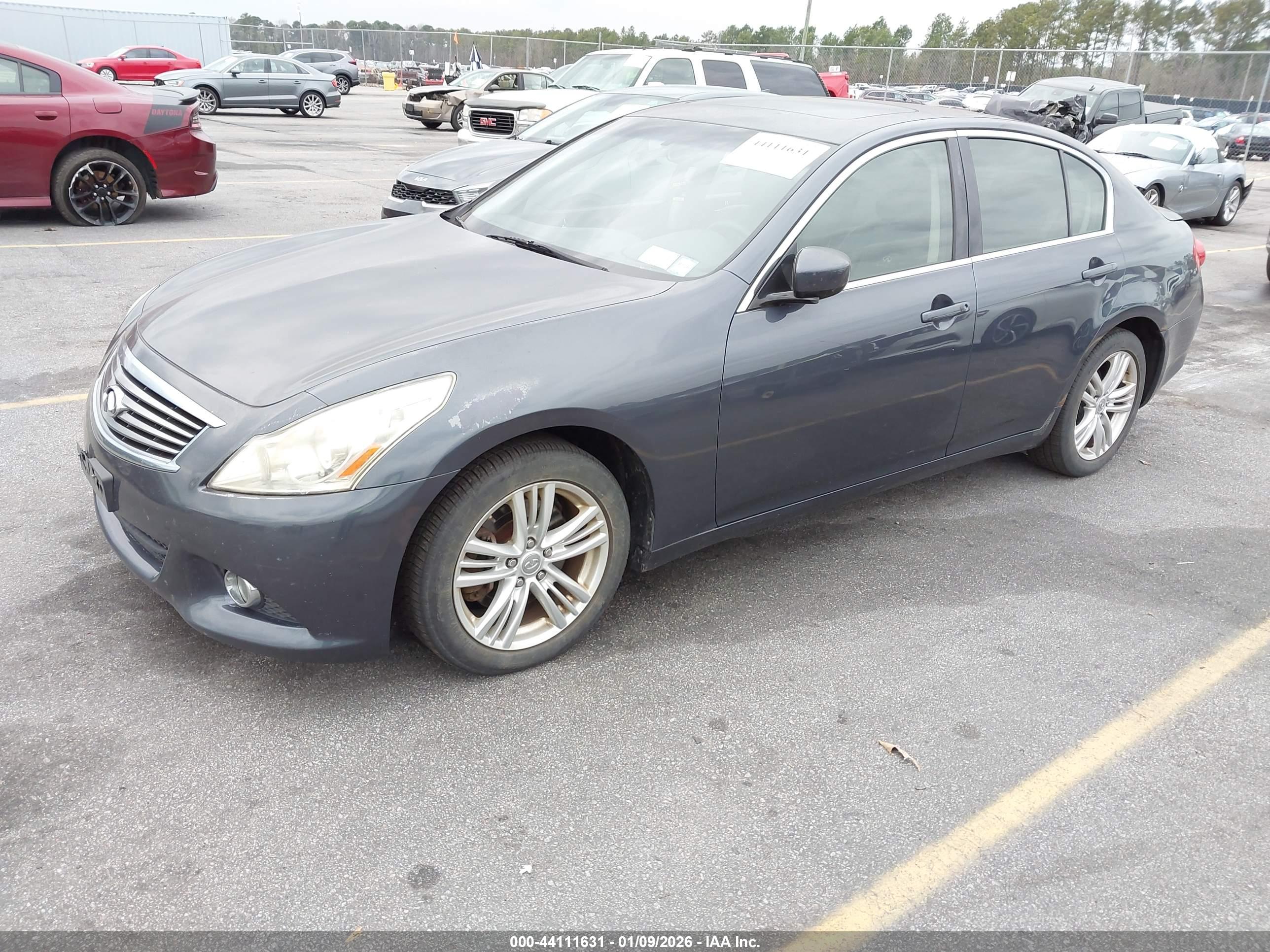 INFINITI G37X image 2