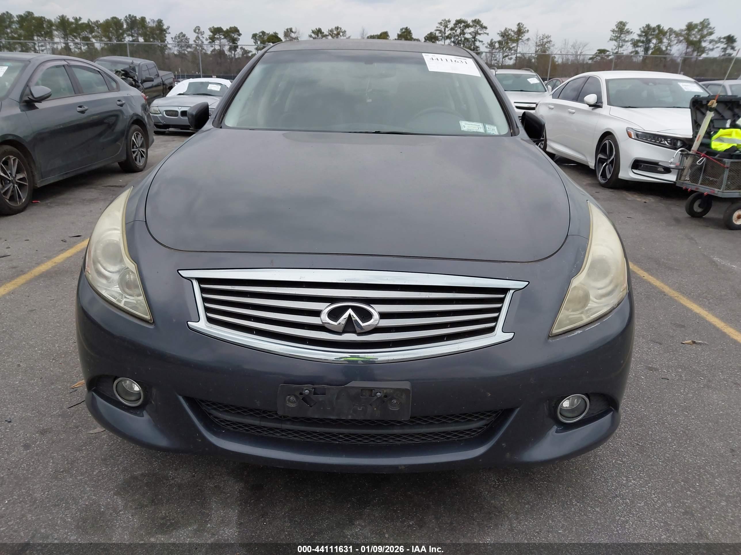 INFINITI G37X image 6