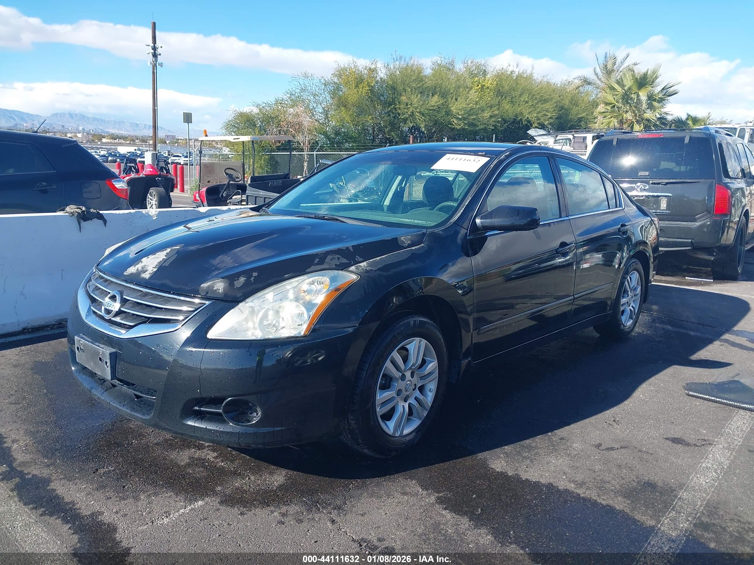 NISSAN ALTIMA image 2