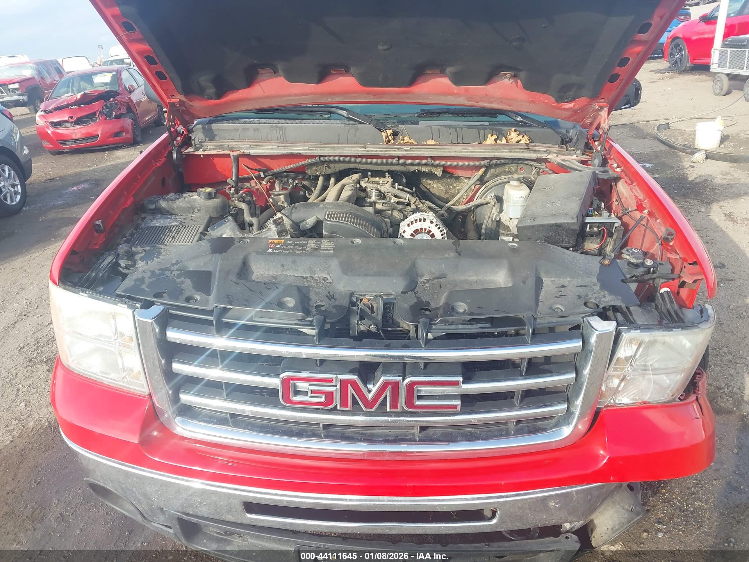 GMC SIERRA image 10
