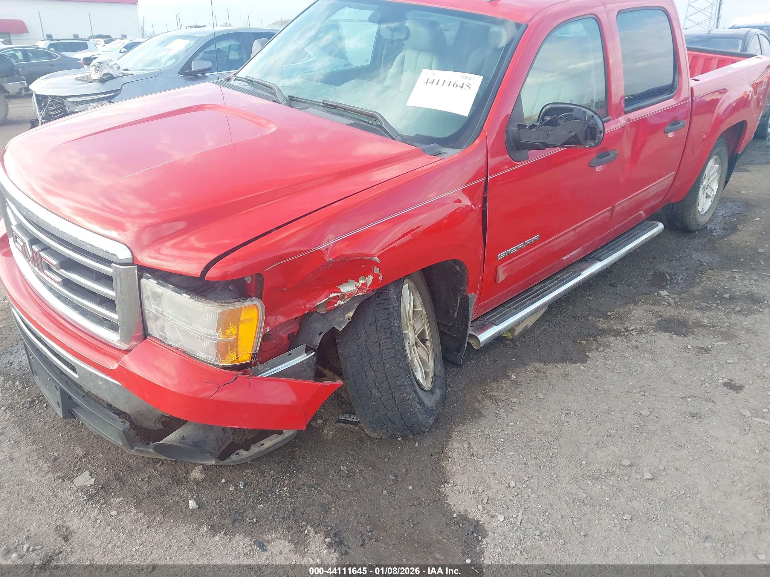 GMC SIERRA image 6
