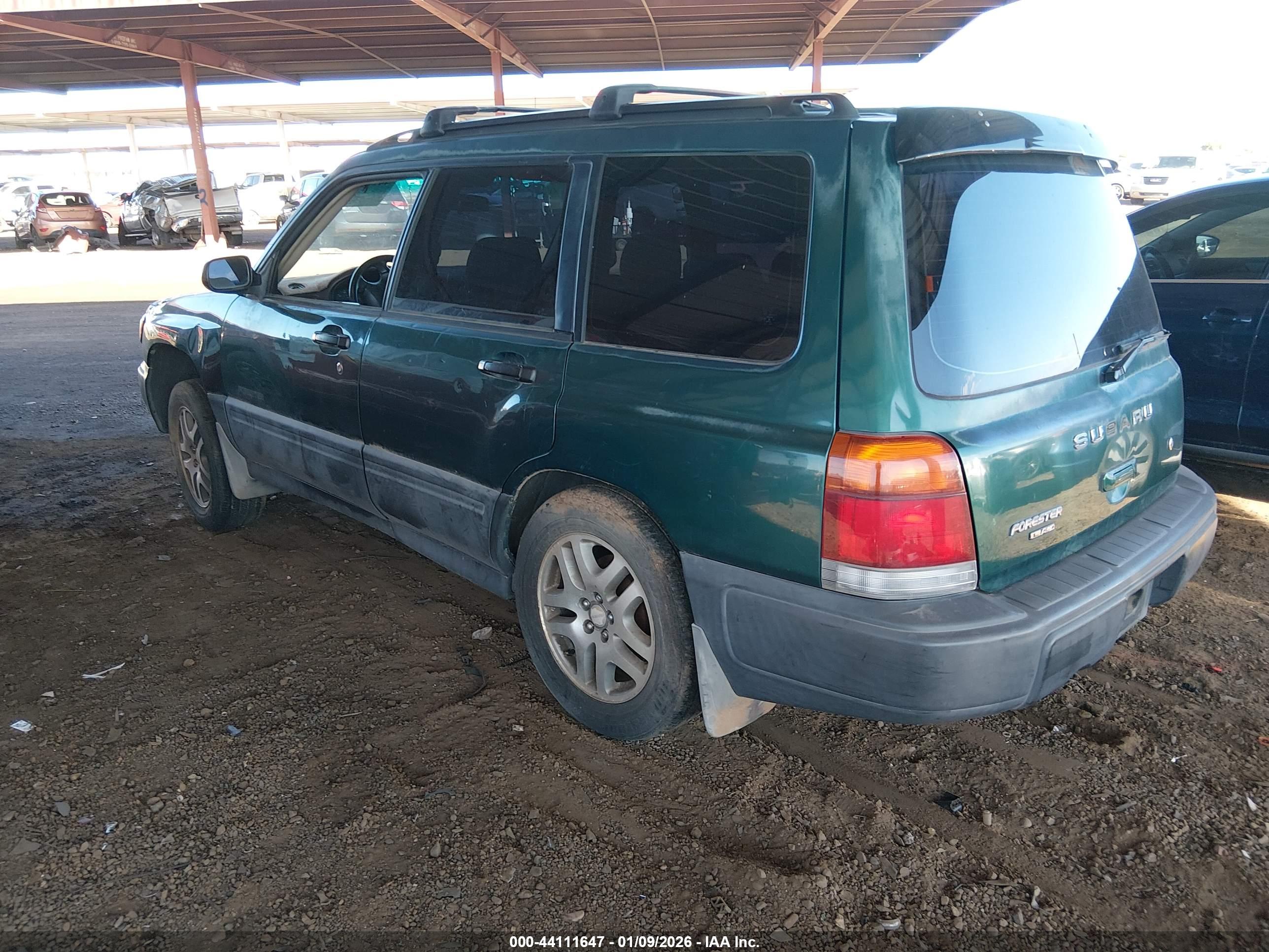SUBARU FORESTER image 3