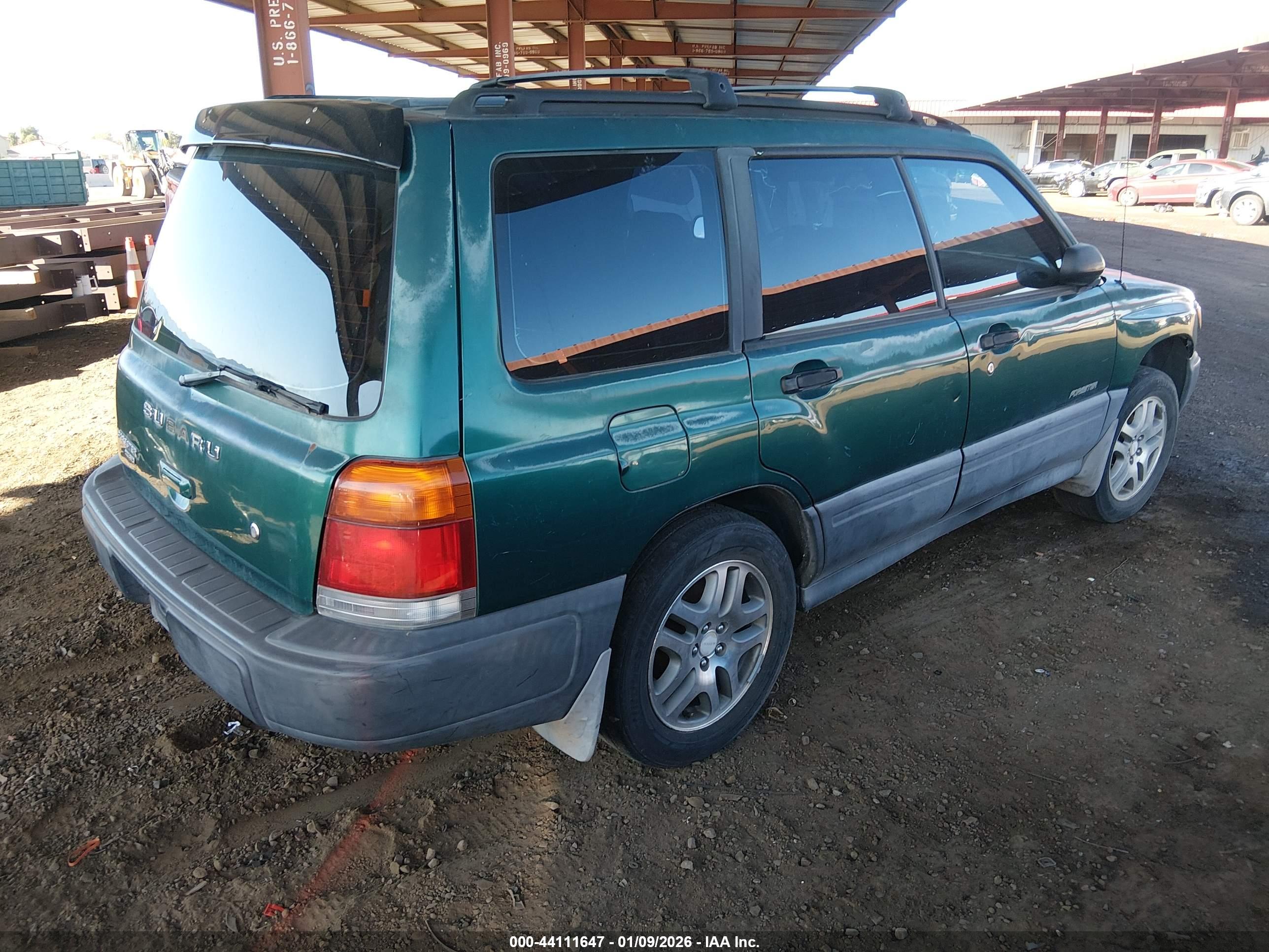 SUBARU FORESTER image 4