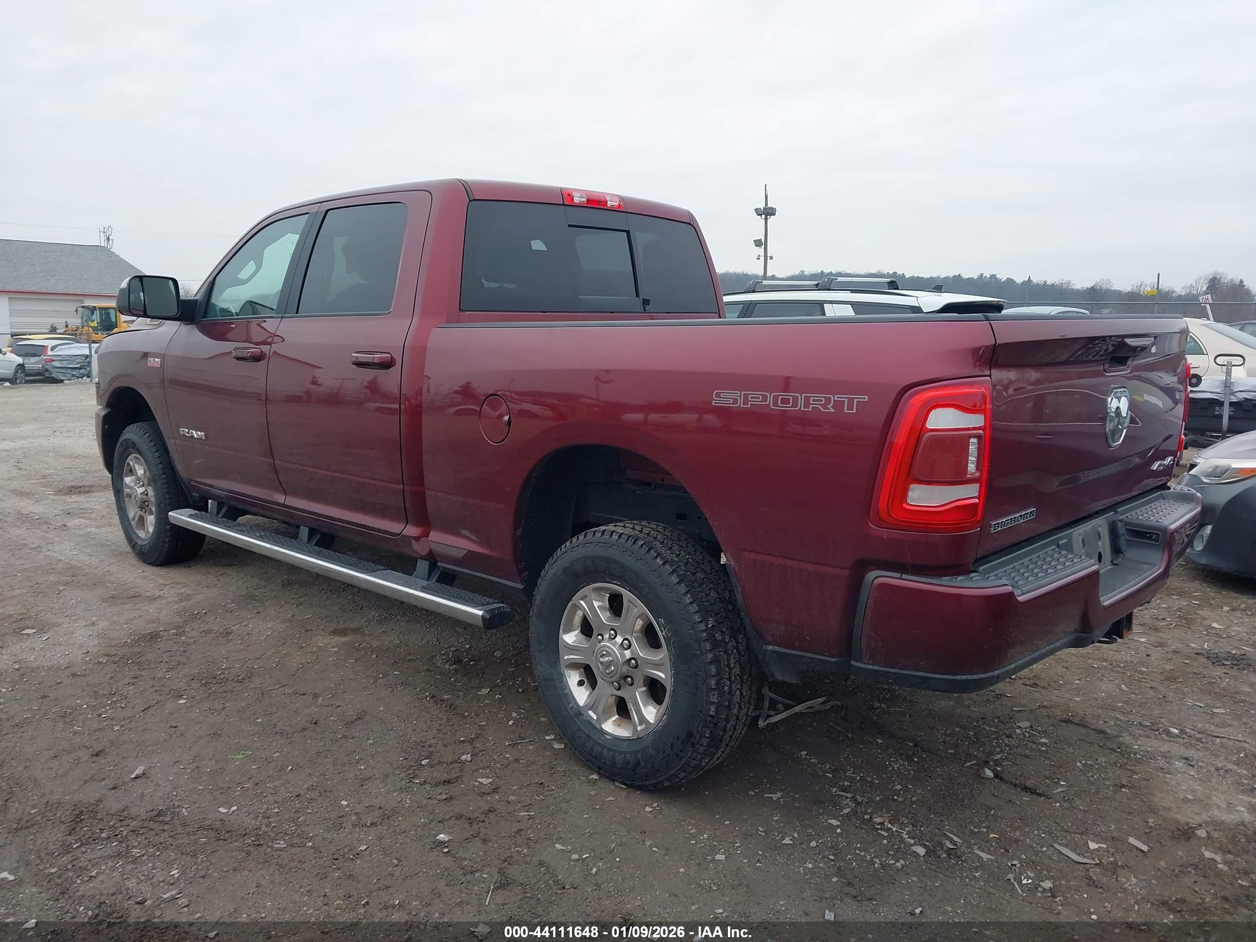 RAM 2500 image 3