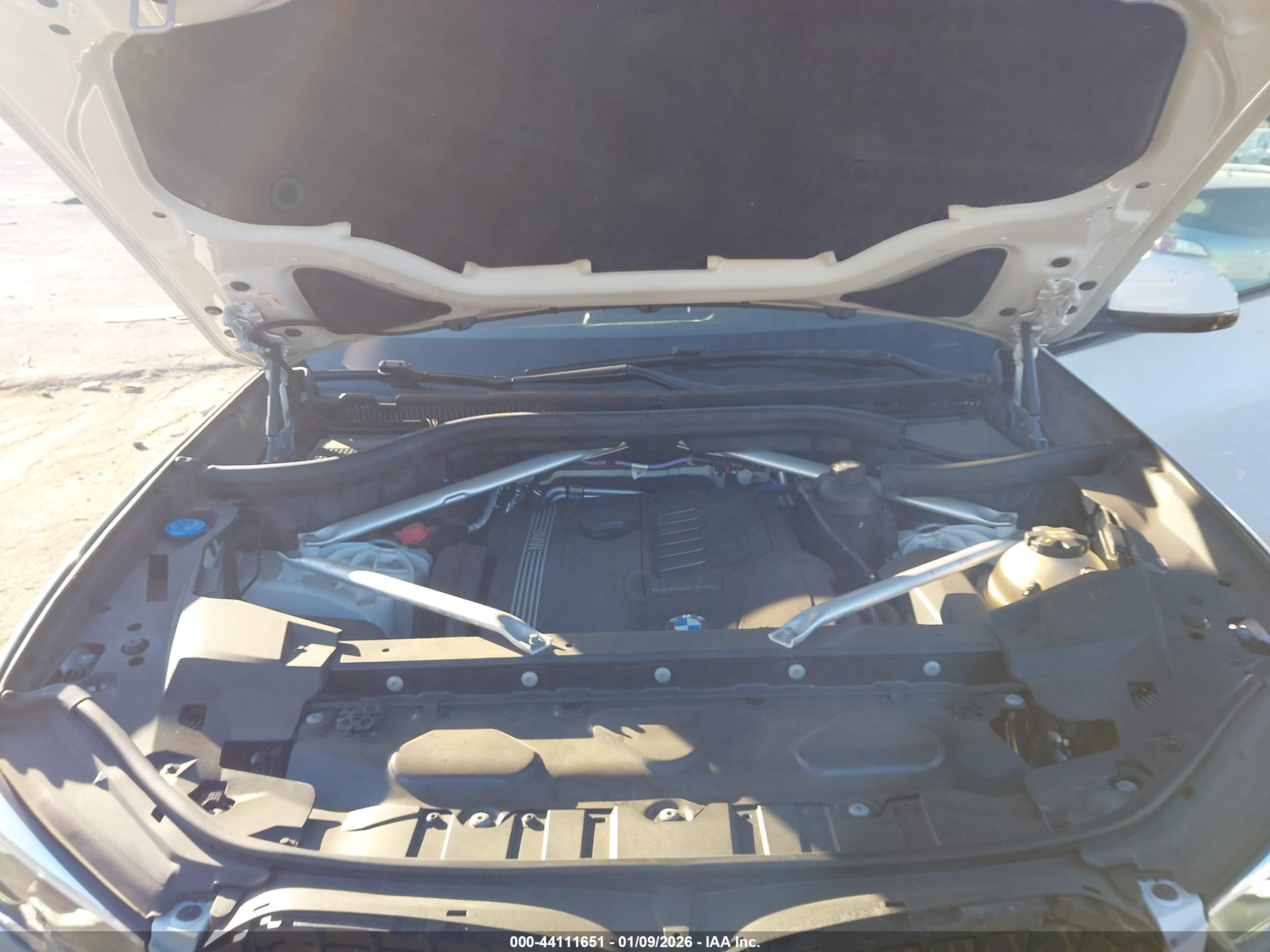 BMW X5 image 10