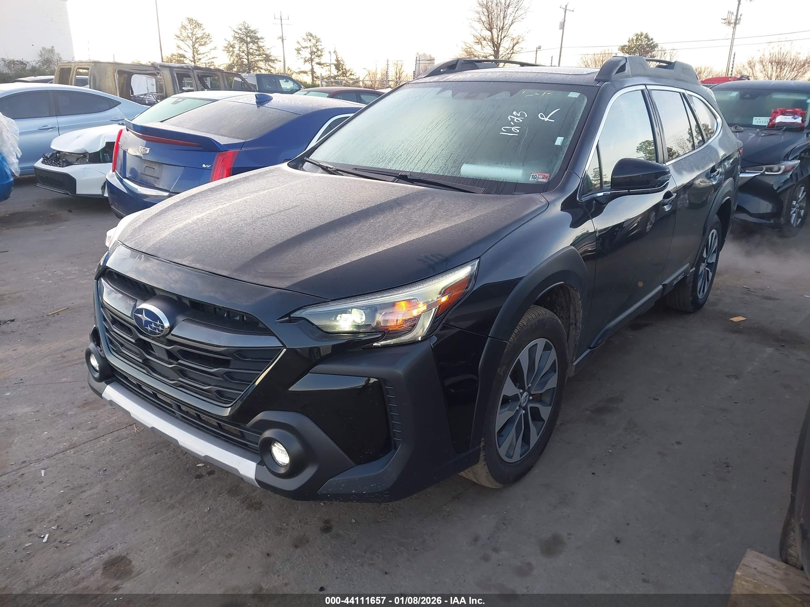SUBARU OUTBACK image 2