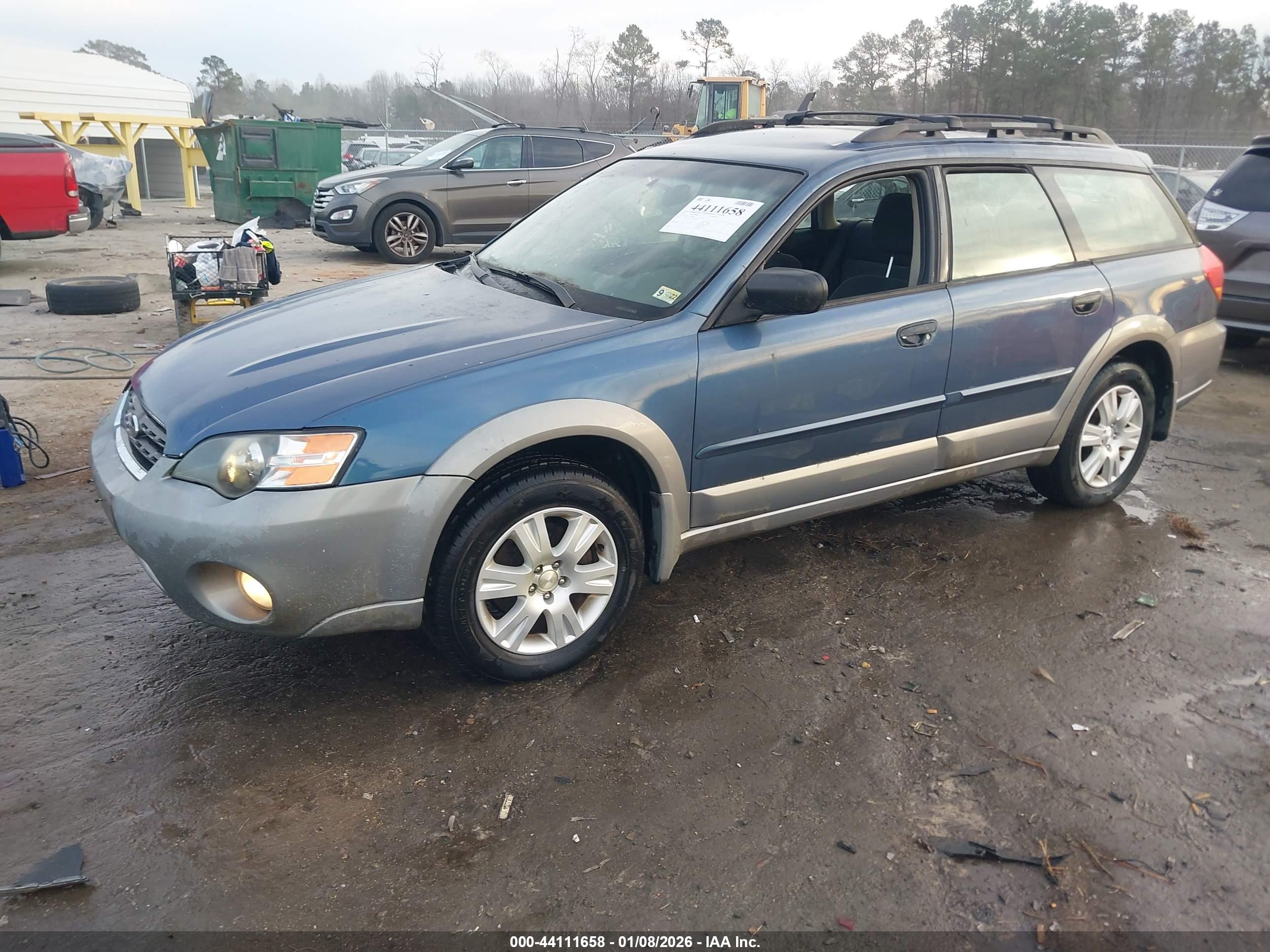 SUBARU OUTBACK image 2