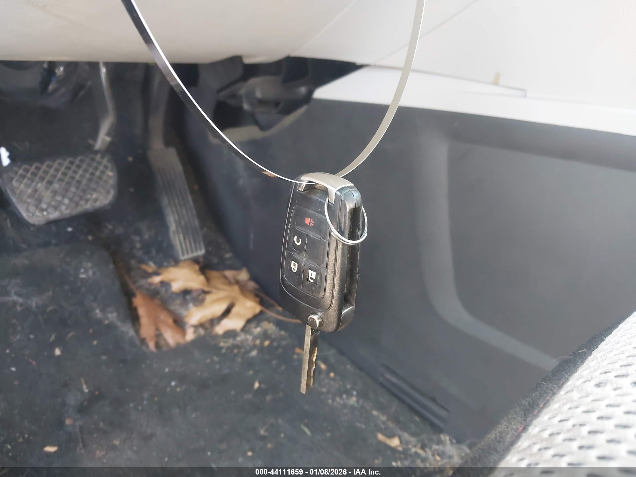 GMC TERRAIN image 11