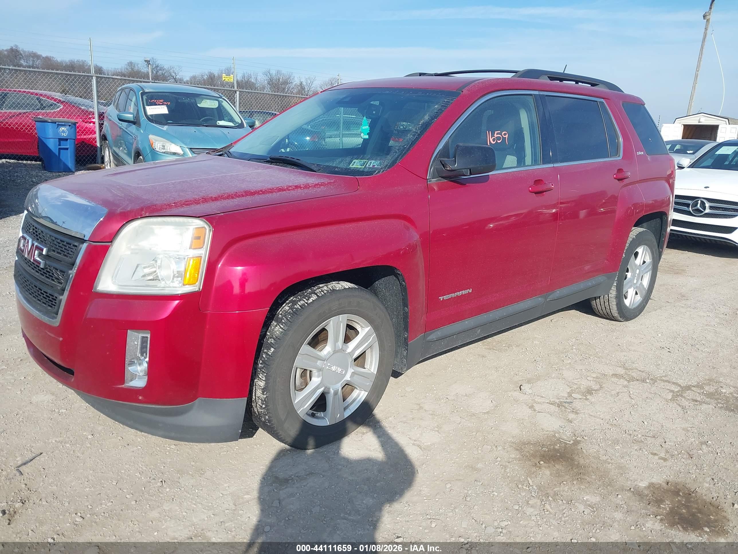 GMC TERRAIN image 2