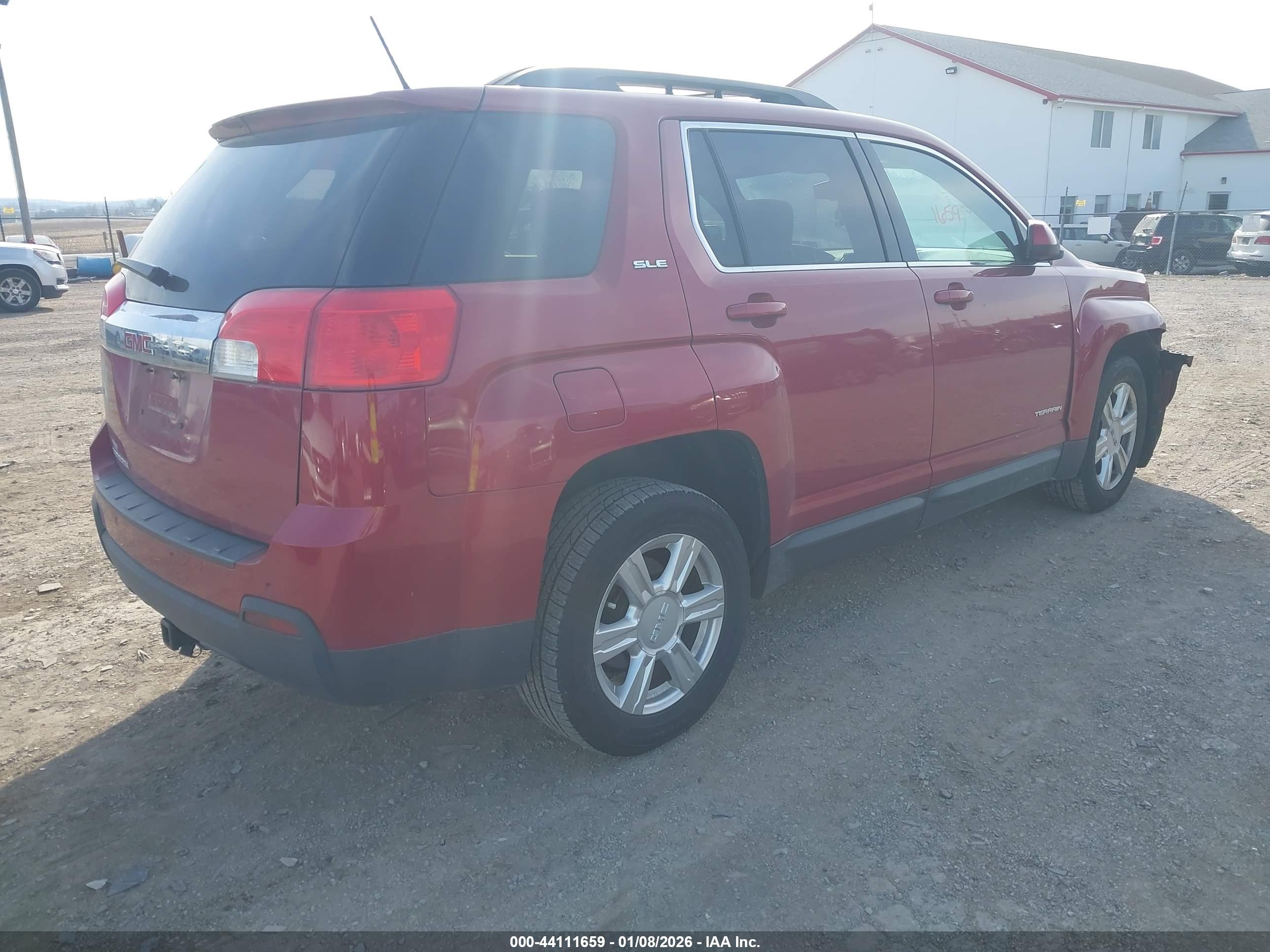GMC TERRAIN image 4