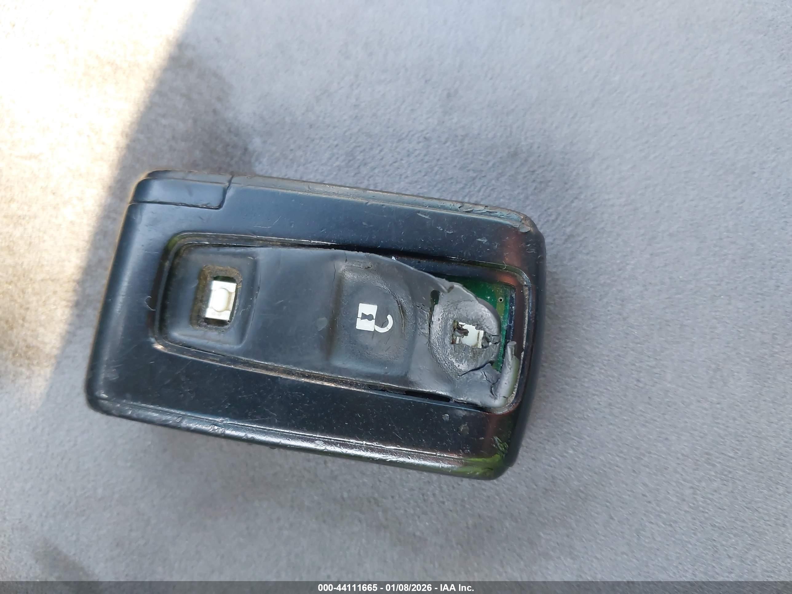 TOYOTA PRIUS image 11