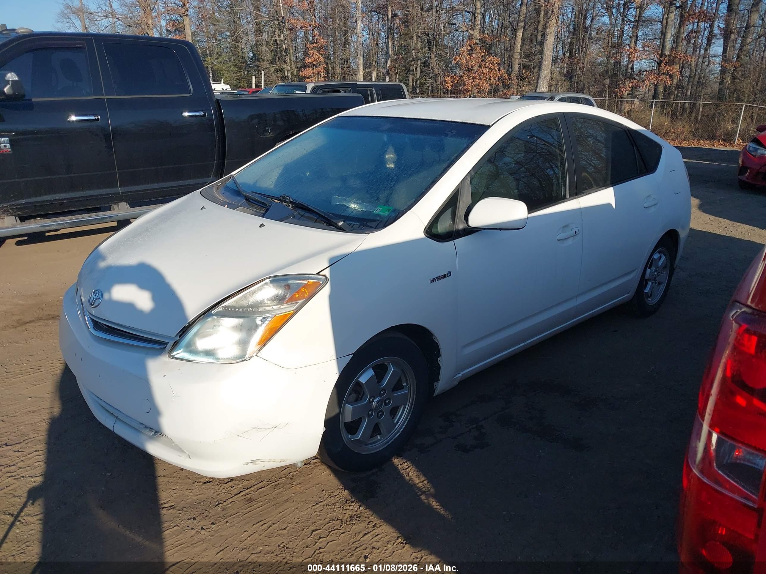 TOYOTA PRIUS image 2