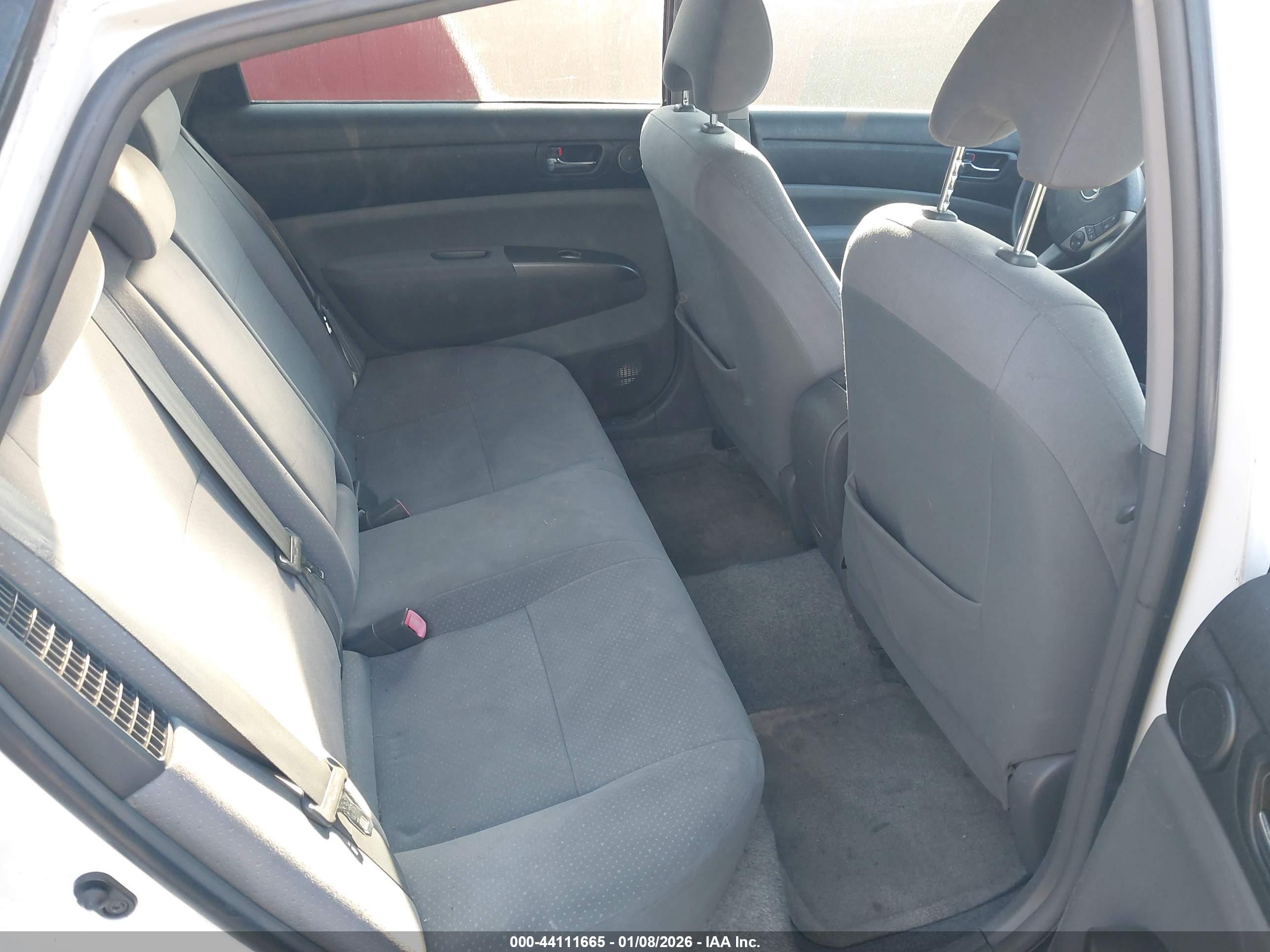TOYOTA PRIUS image 8