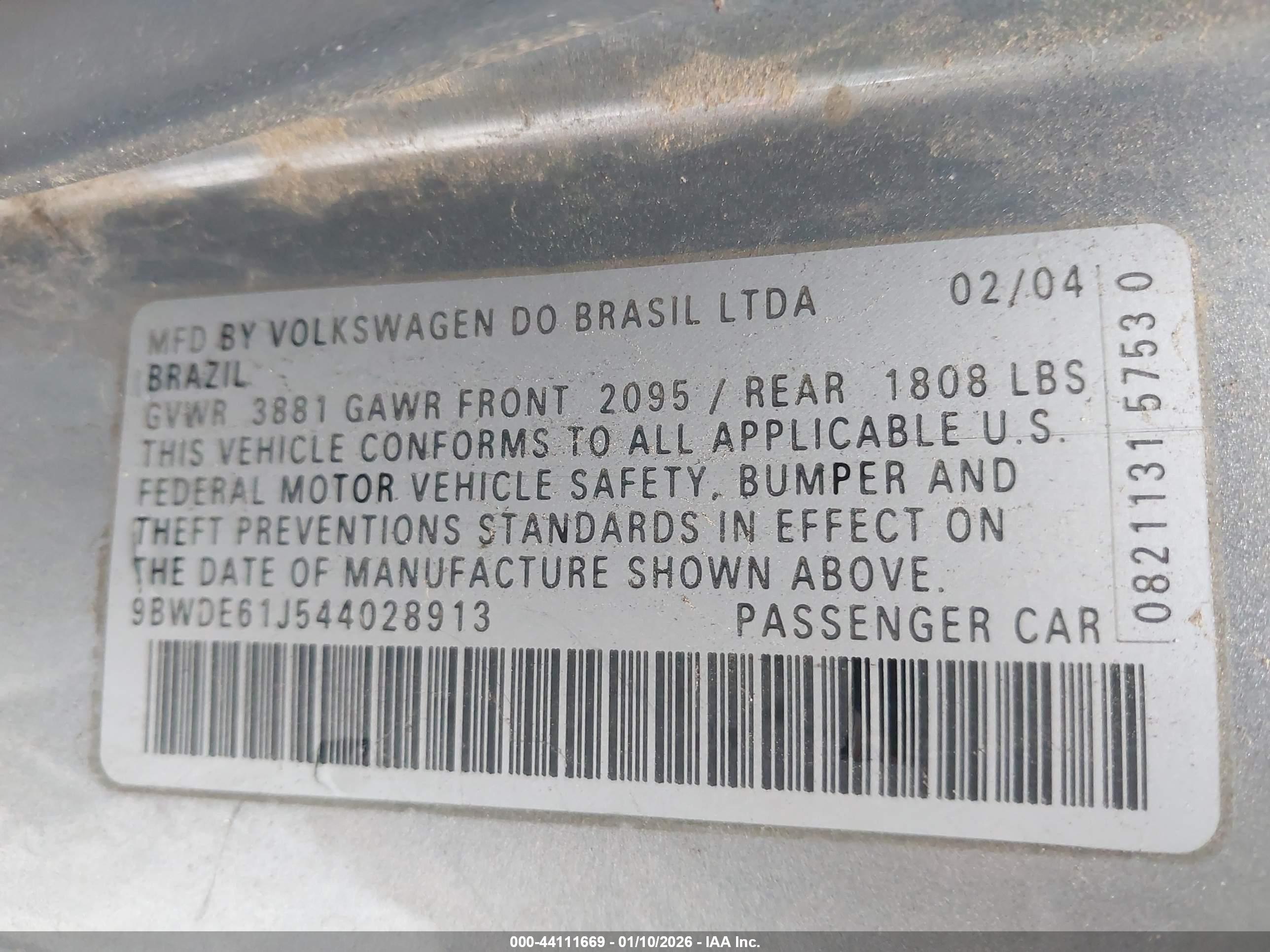 VOLKSWAGEN GTI image 9