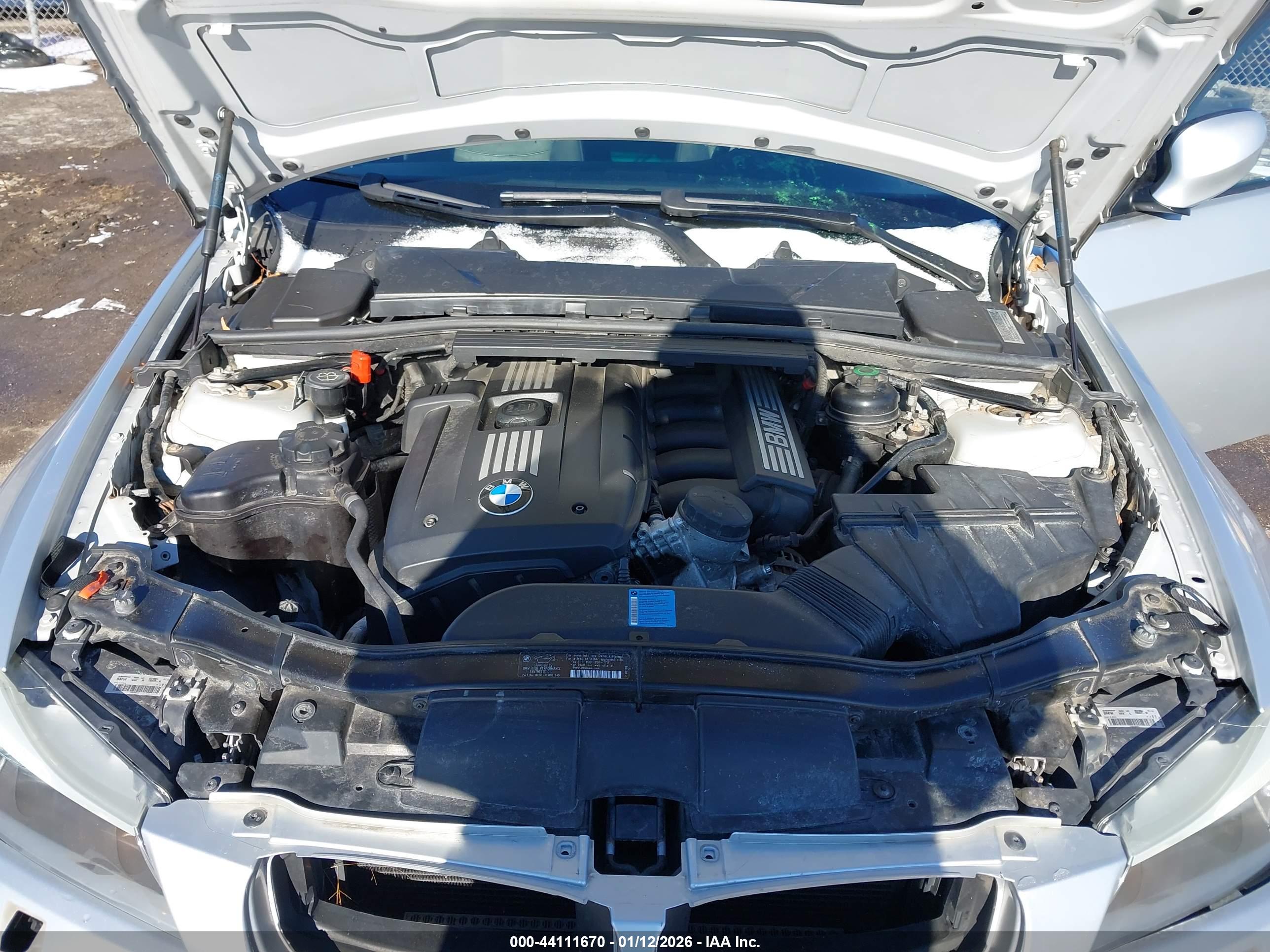 BMW 328I image 10