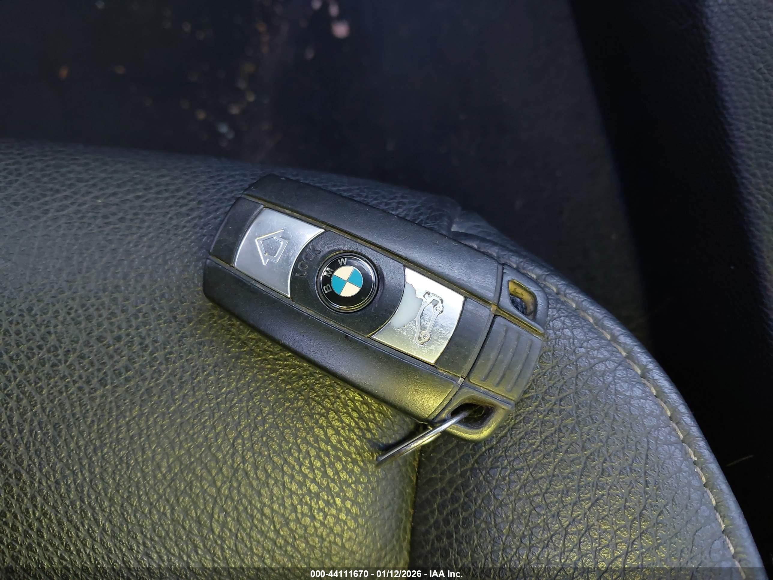 BMW 328I image 11