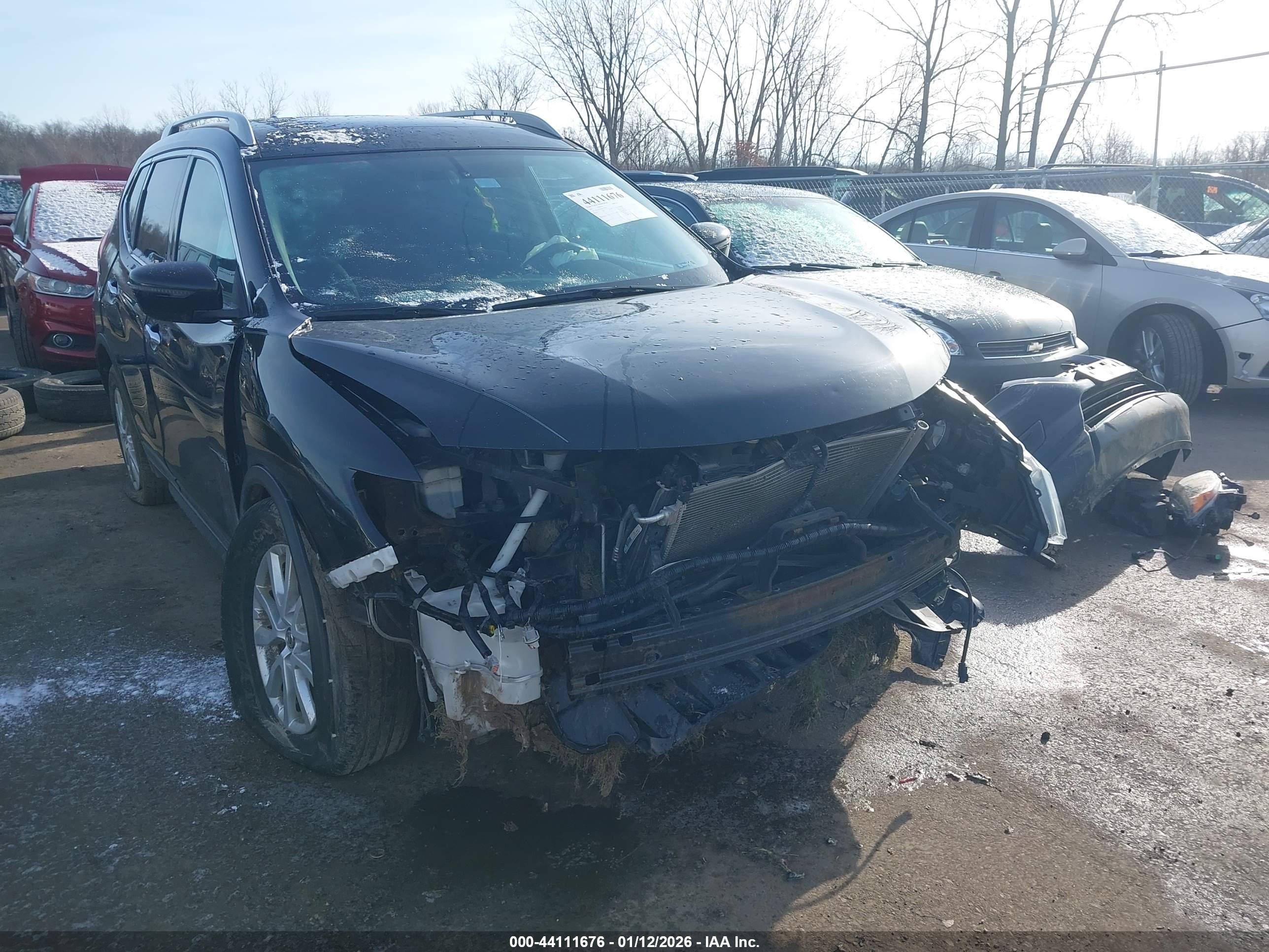 NISSAN ROGUE image 6